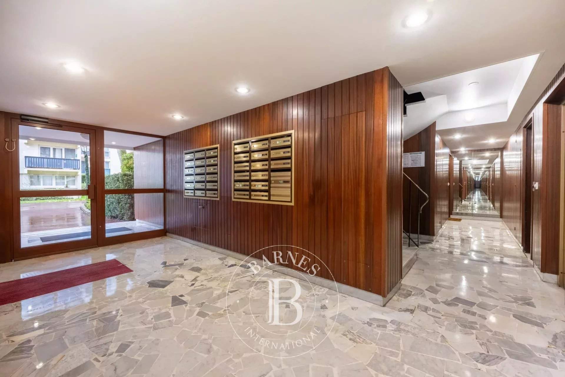 Le Chesnay-Rocquencourt  - Appartement 2 Pi&egrave;ces, 1 Chambre - picture 12