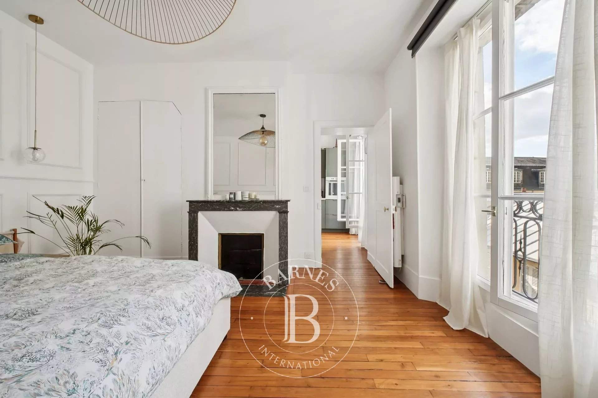 Versailles  - Piso 3 Cuartos, 1 Habitacion - picture 1