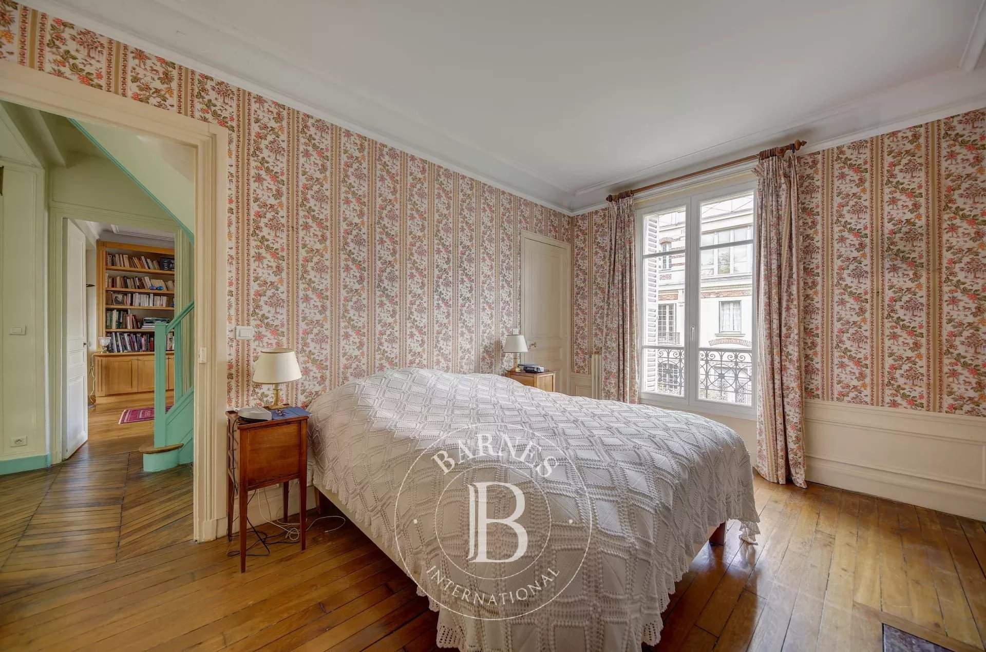 Versailles  - House 6 Bedrooms - picture 16