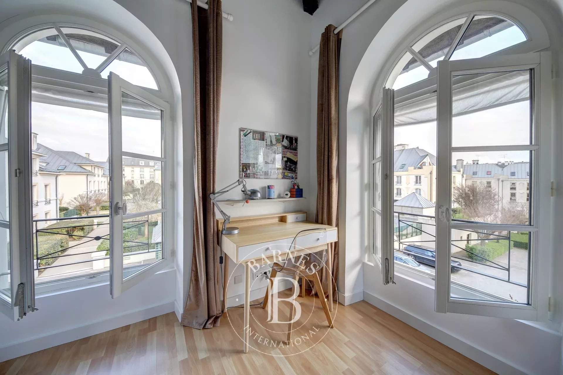 Versailles  - Maison 7 Pi&egrave;ces 5 Chambres - picture 9