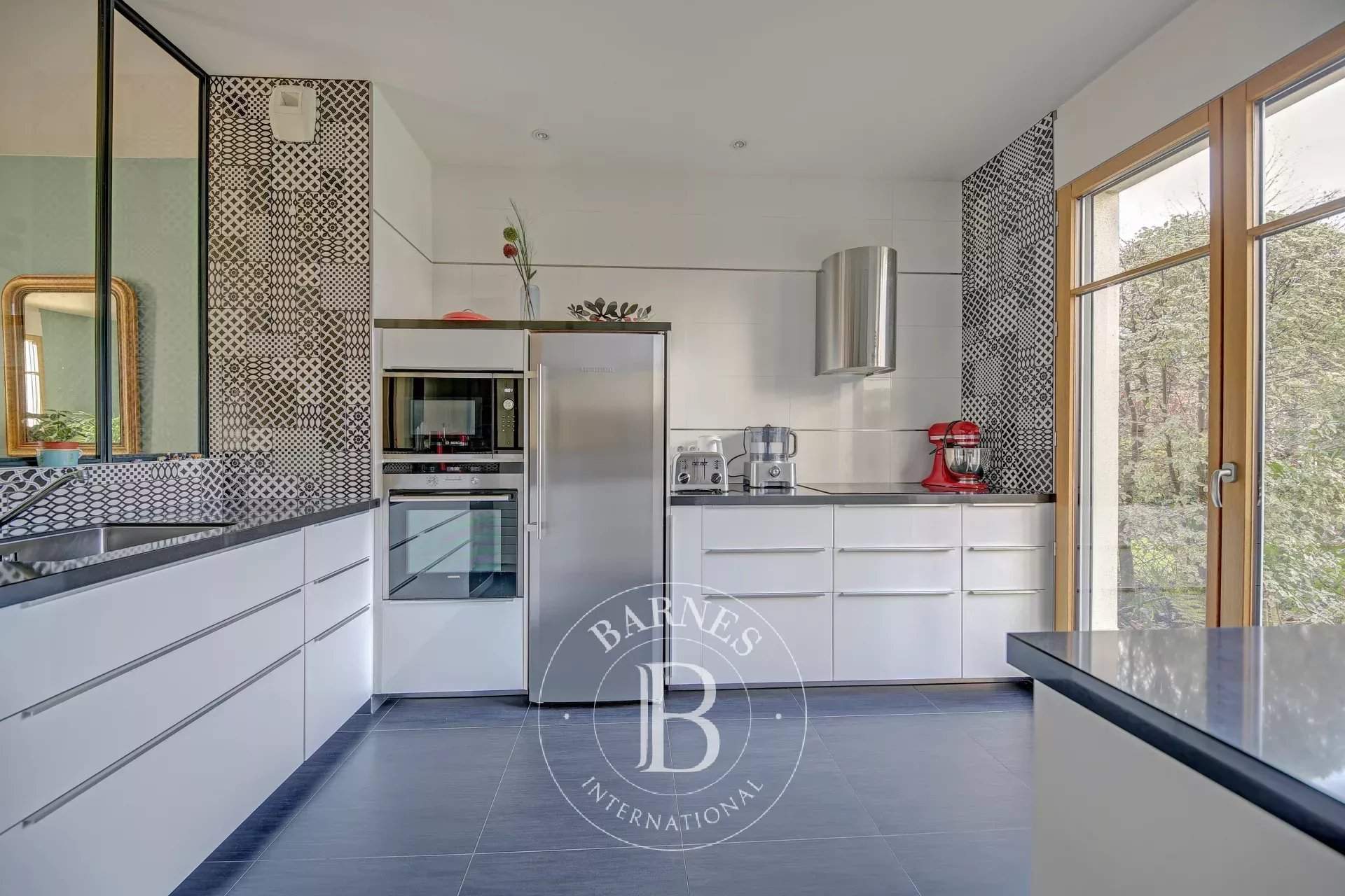 Versailles  - Maison 6 Pi&egrave;ces 5 Chambres - picture 3