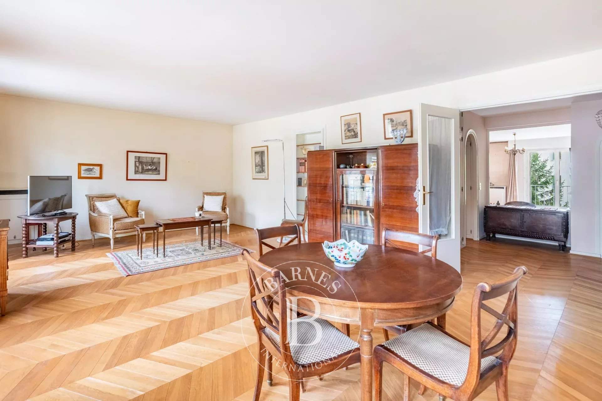 Versailles  - Appartement 5 Pi&egrave;ces 3 Chambres - picture 9