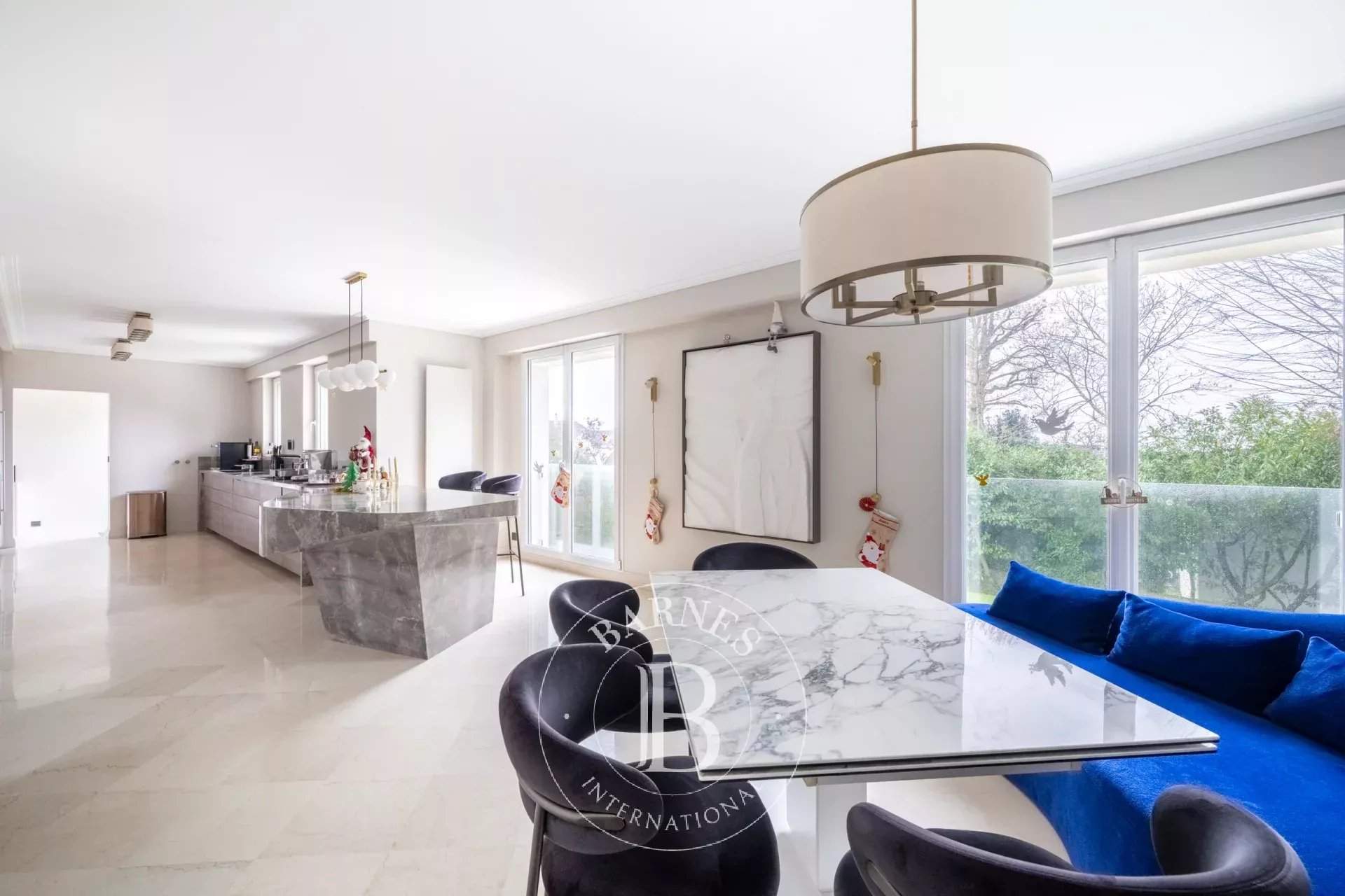 Le Chesnay  - Maison 10 Pi&egrave;ces 4 Chambres - picture 4