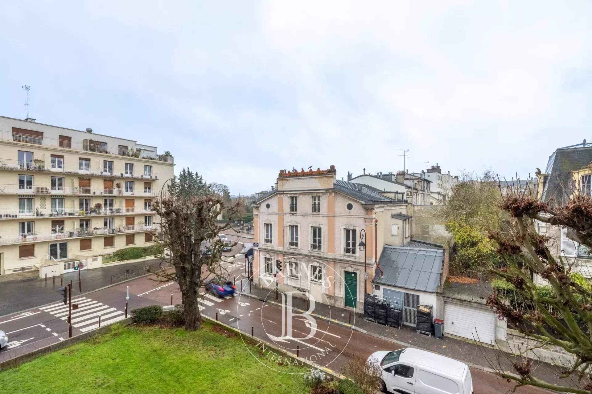 Le Chesnay-Rocquencourt  - Piso 5 Cuartos 3 Habitaciones - picture 17