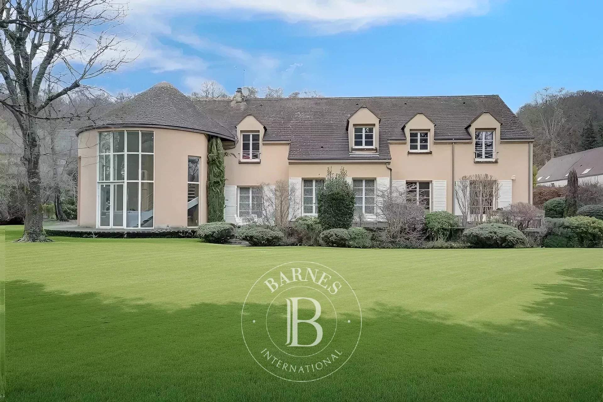 Jouy-en-Josas  - Maison 10 Pi&egrave;ces 4 Chambres - picture 1