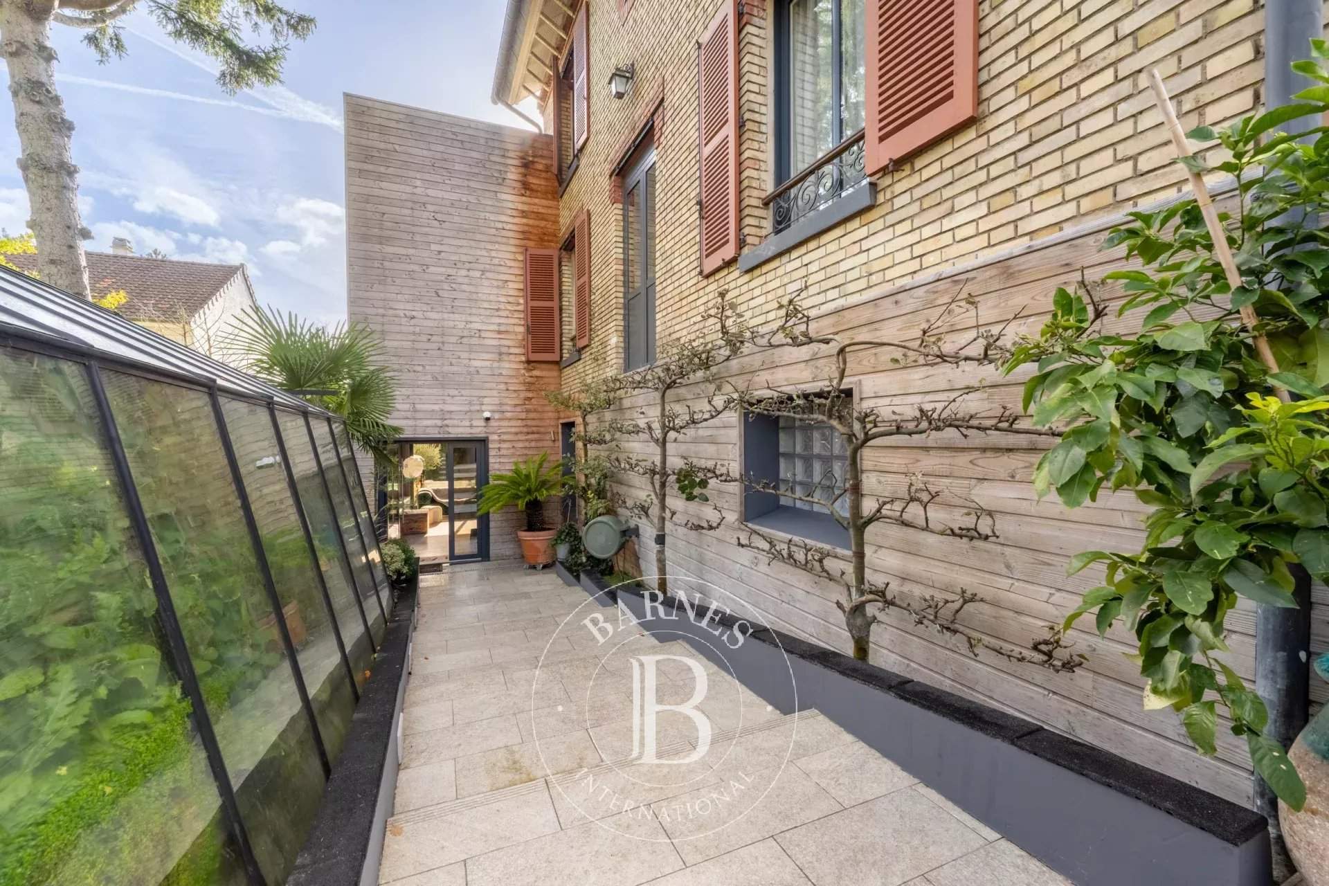 Le Chesnay-Rocquencourt  - Maison 8 Pièces 5 Chambres - picture 9