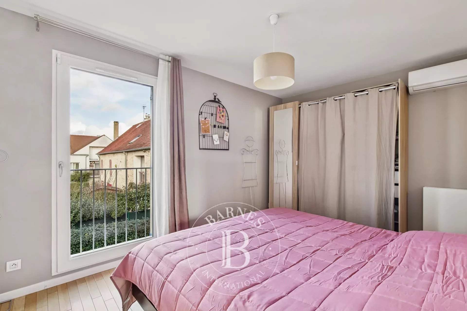 Buc  - Maison 5 Pi&egrave;ces 3 Chambres - picture 14