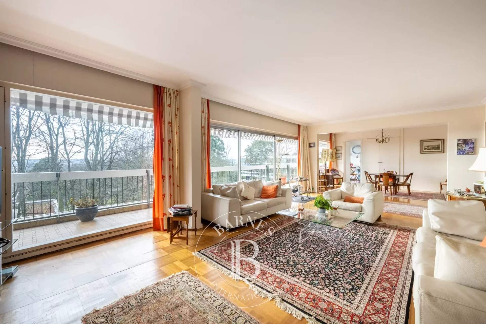 Le Chesnay-Rocquencourt  - Apartment  - picture 2