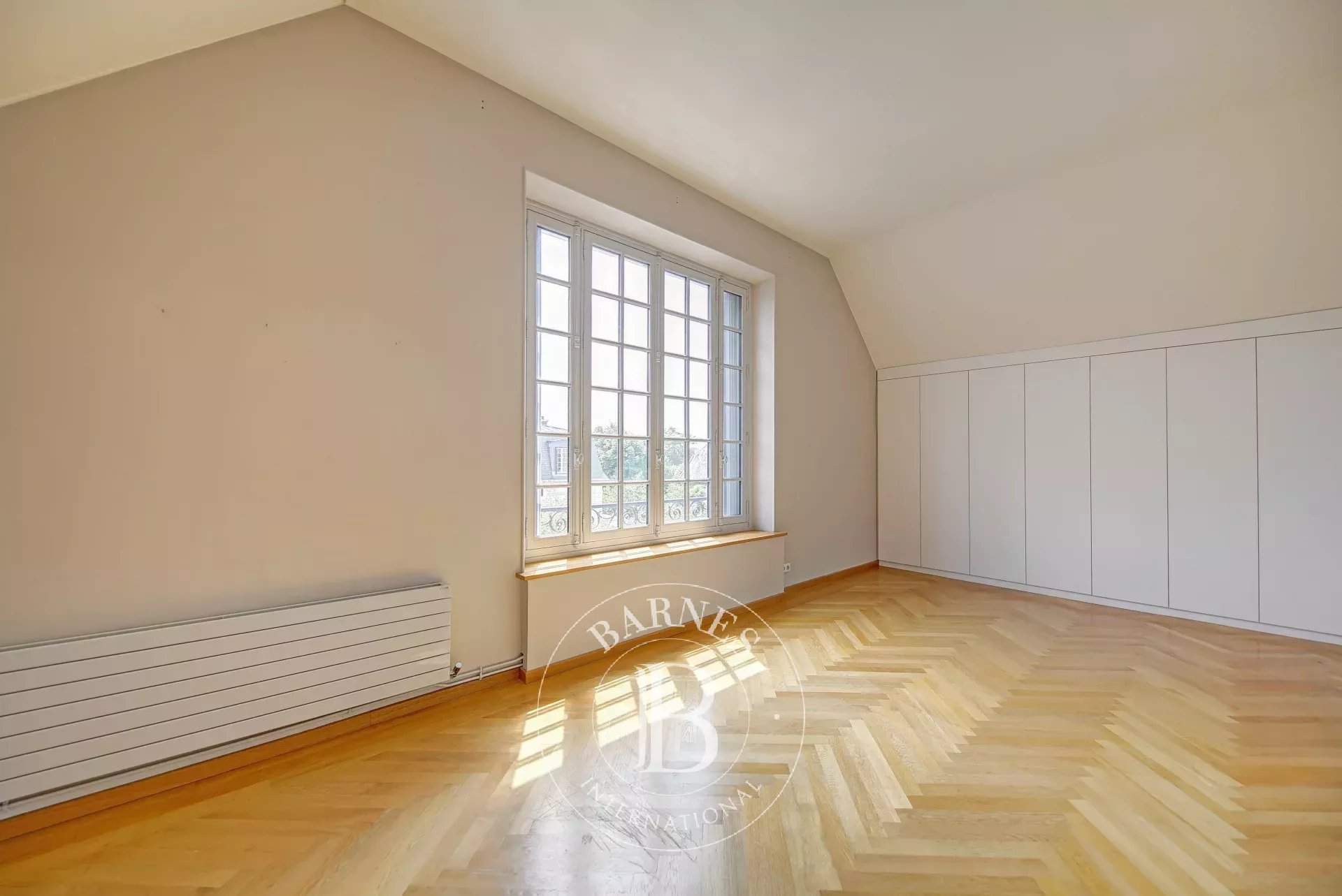 Versailles  - House 6 Bedrooms - picture 18