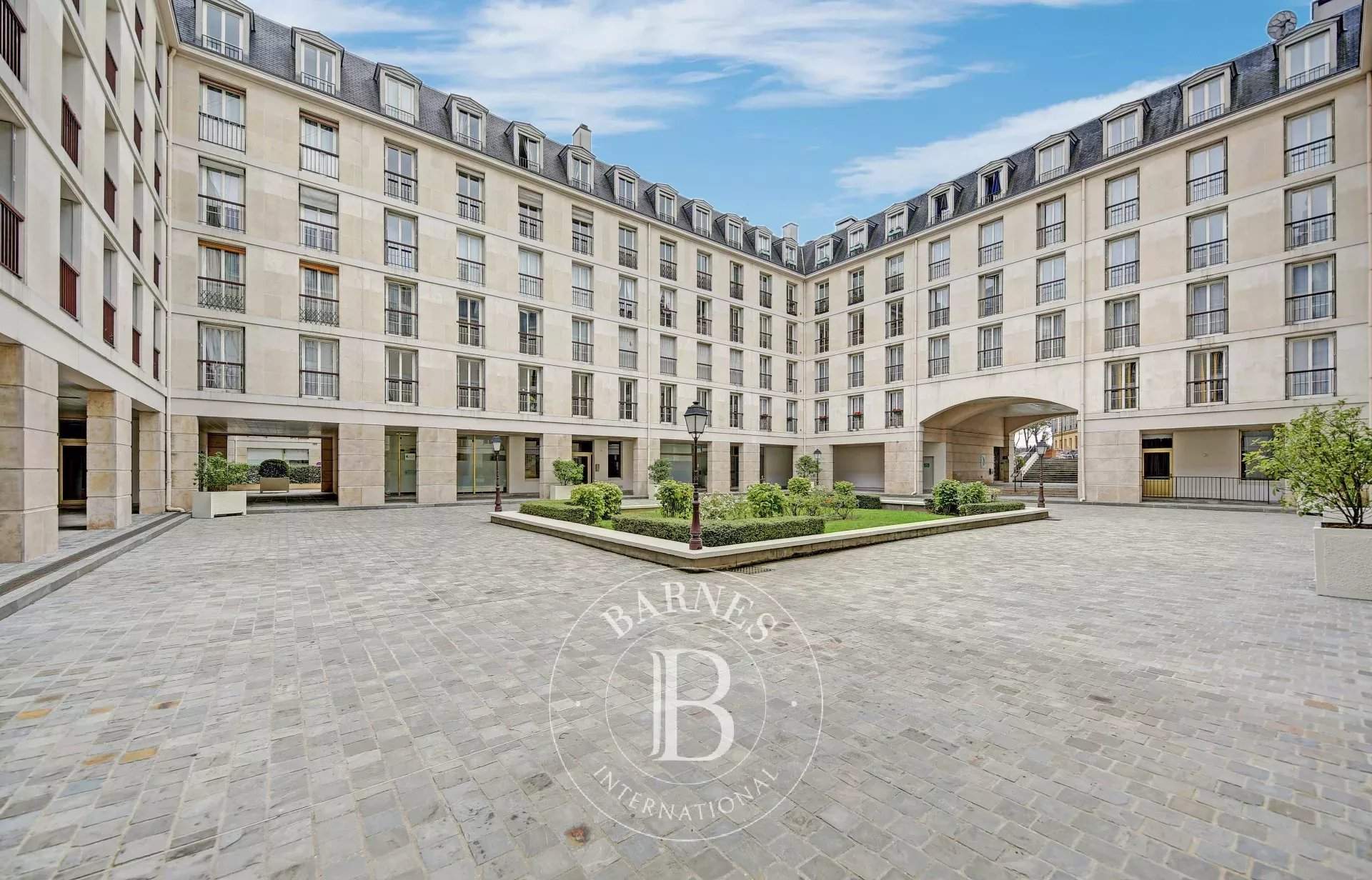Versailles  - Appartement 5 Pièces 3 Chambres - picture 10
