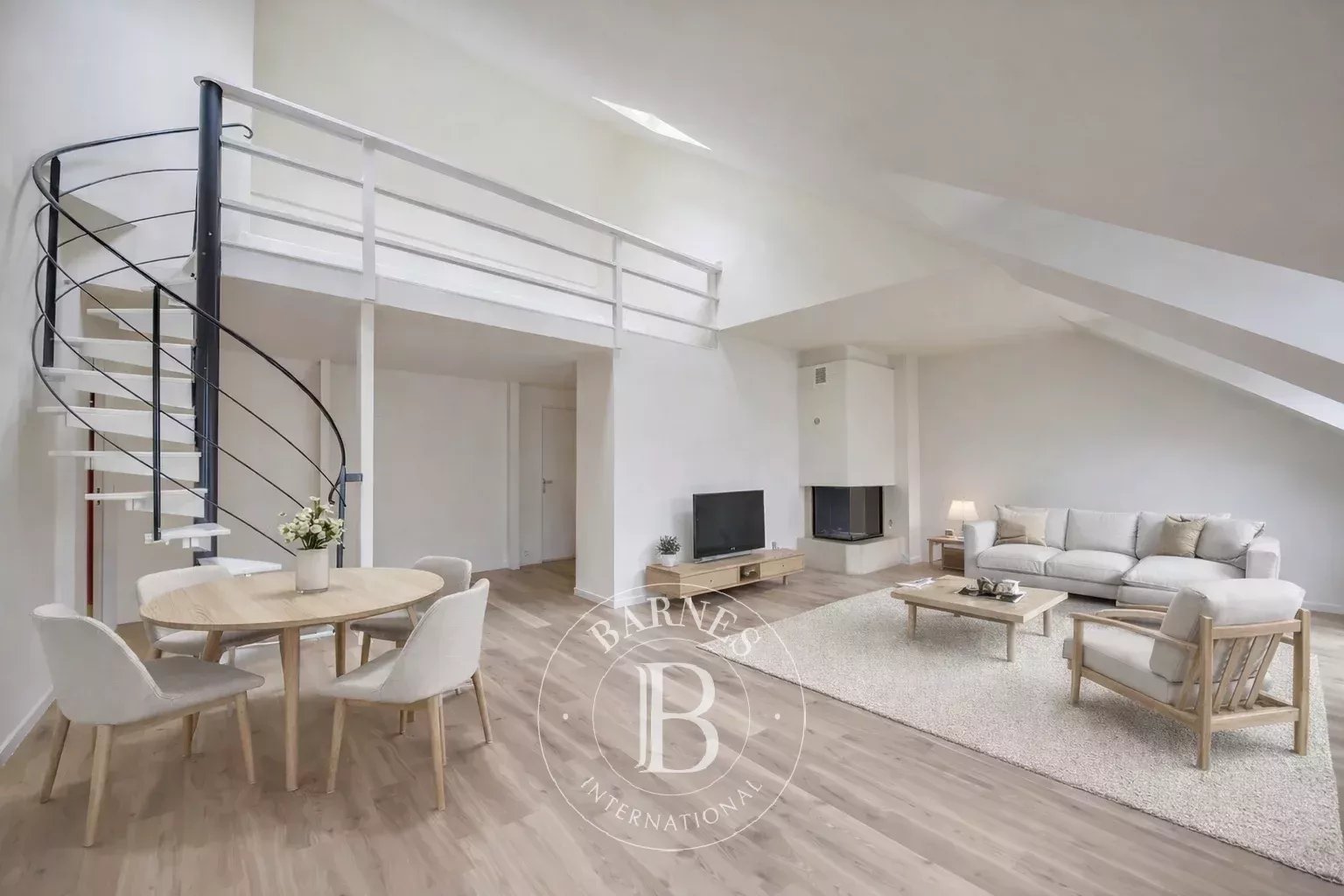 Versailles  - Appartement 5 Pi&egrave;ces 3 Chambres - picture 6