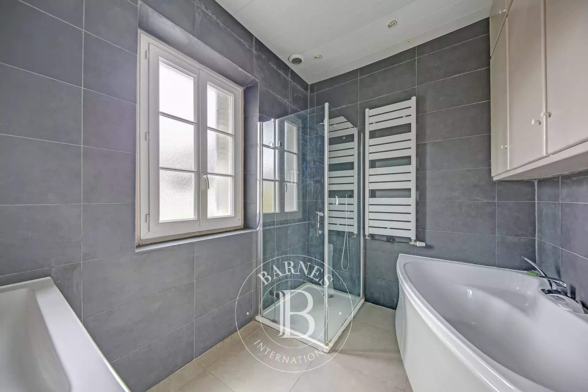 Versailles  - House 6 Bedrooms - picture 6