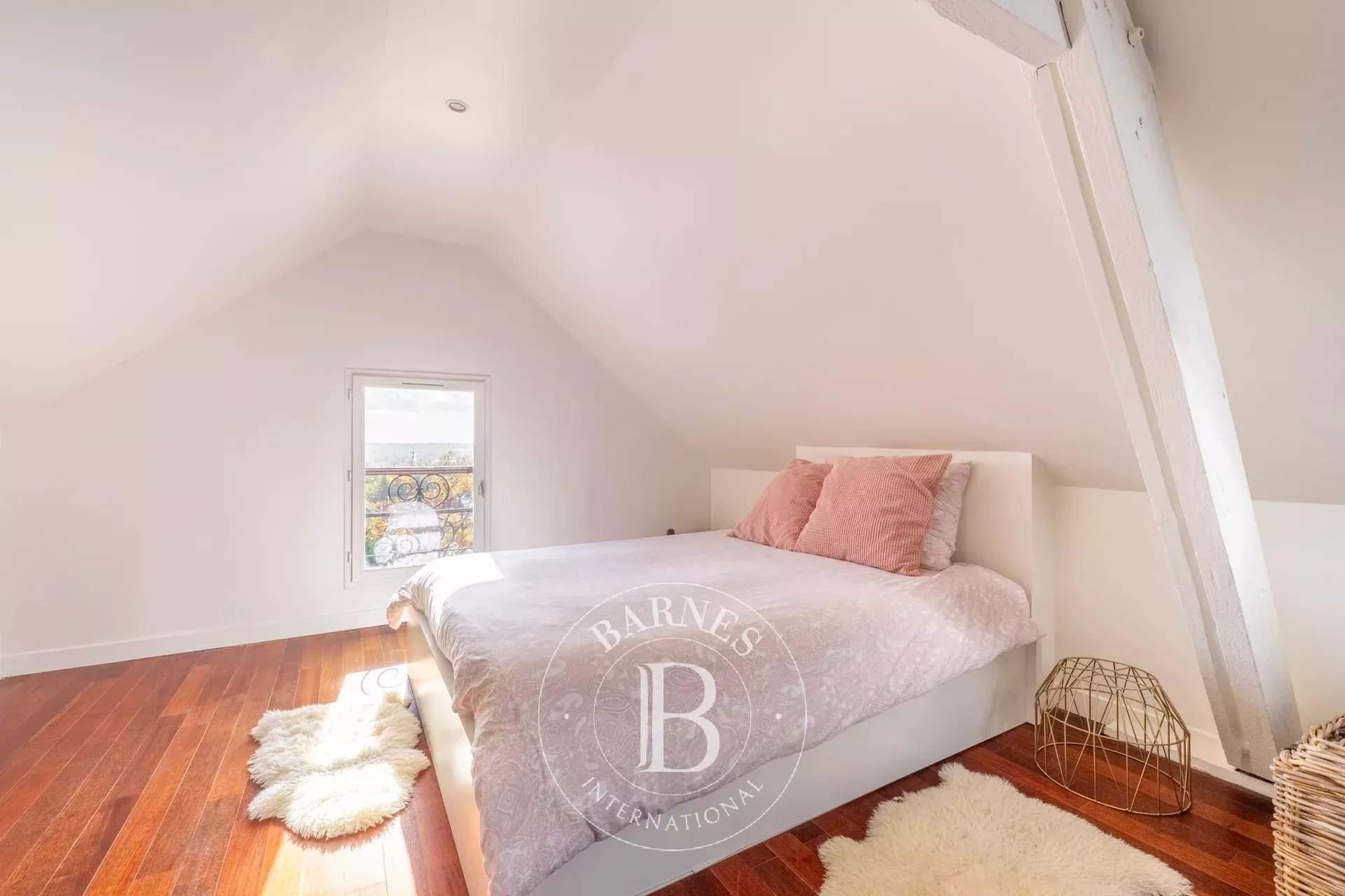 Le Chesnay-Rocquencourt  - Maison 8 Pièces 5 Chambres - picture 13