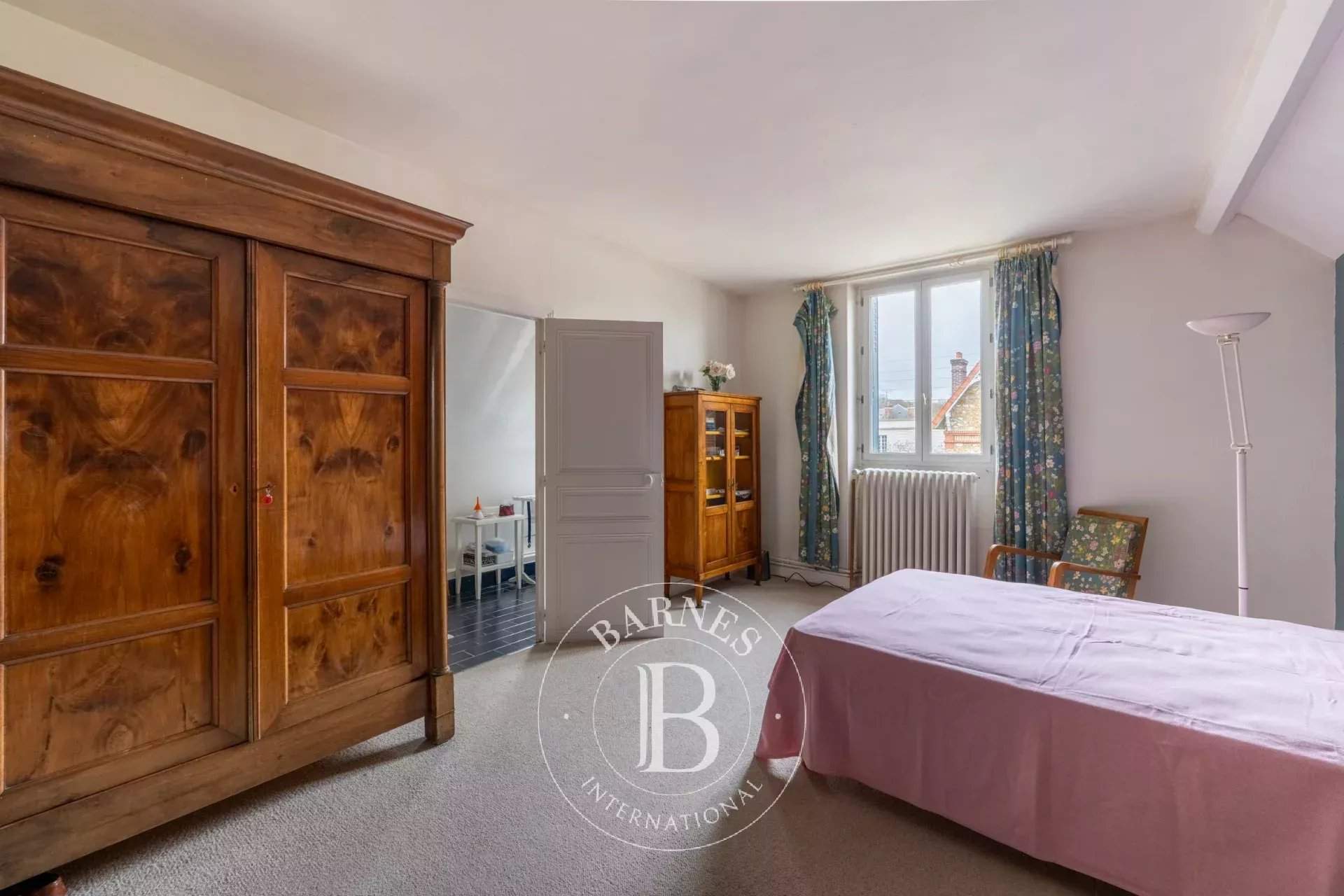 Viroflay  - House 7 Bedrooms - picture 13