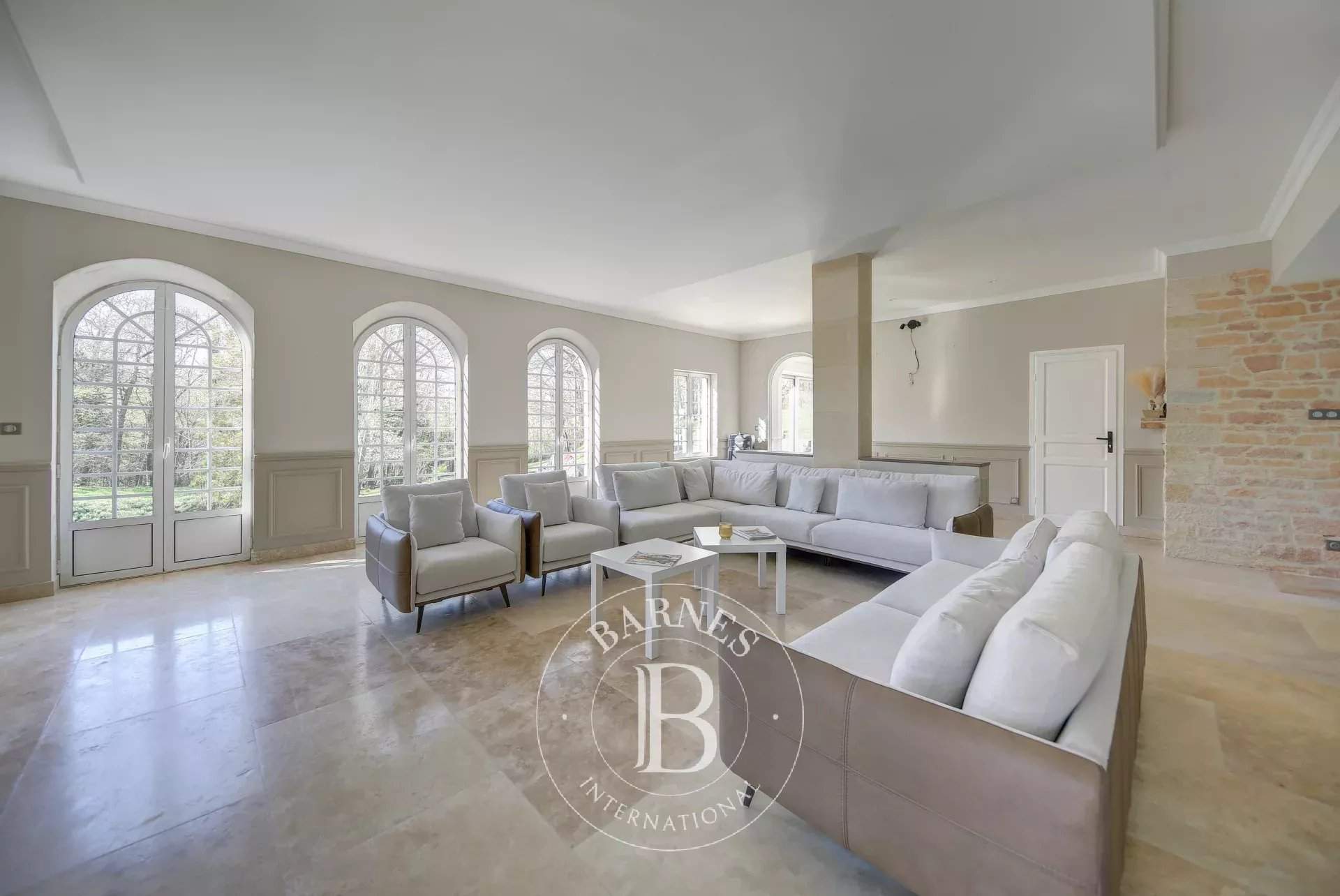 Feucherolles  - Maison 11 Pi&egrave;ces 3 Chambres - picture 5