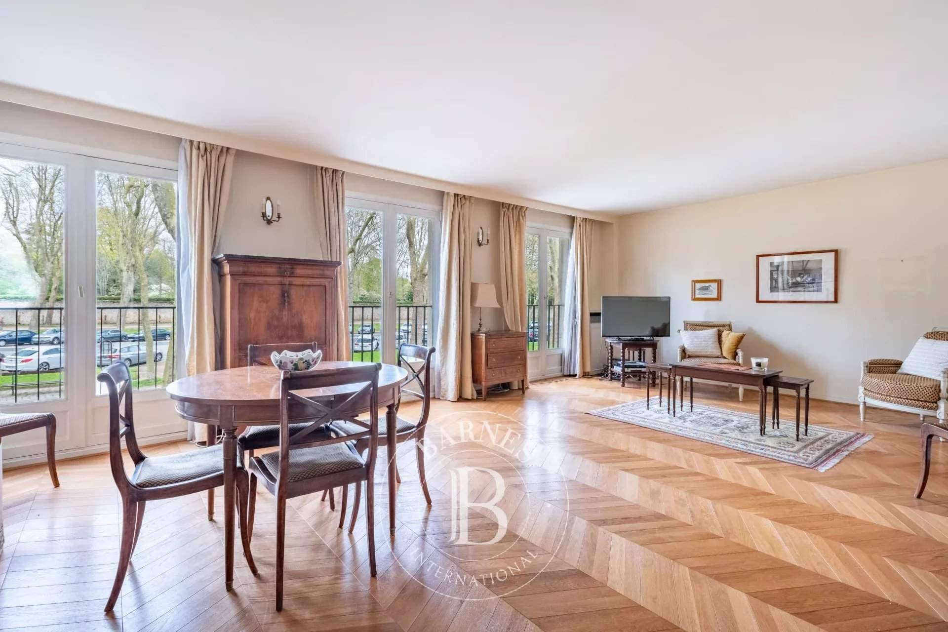 Versailles  - Appartement 5 Pi&egrave;ces 3 Chambres - picture 3