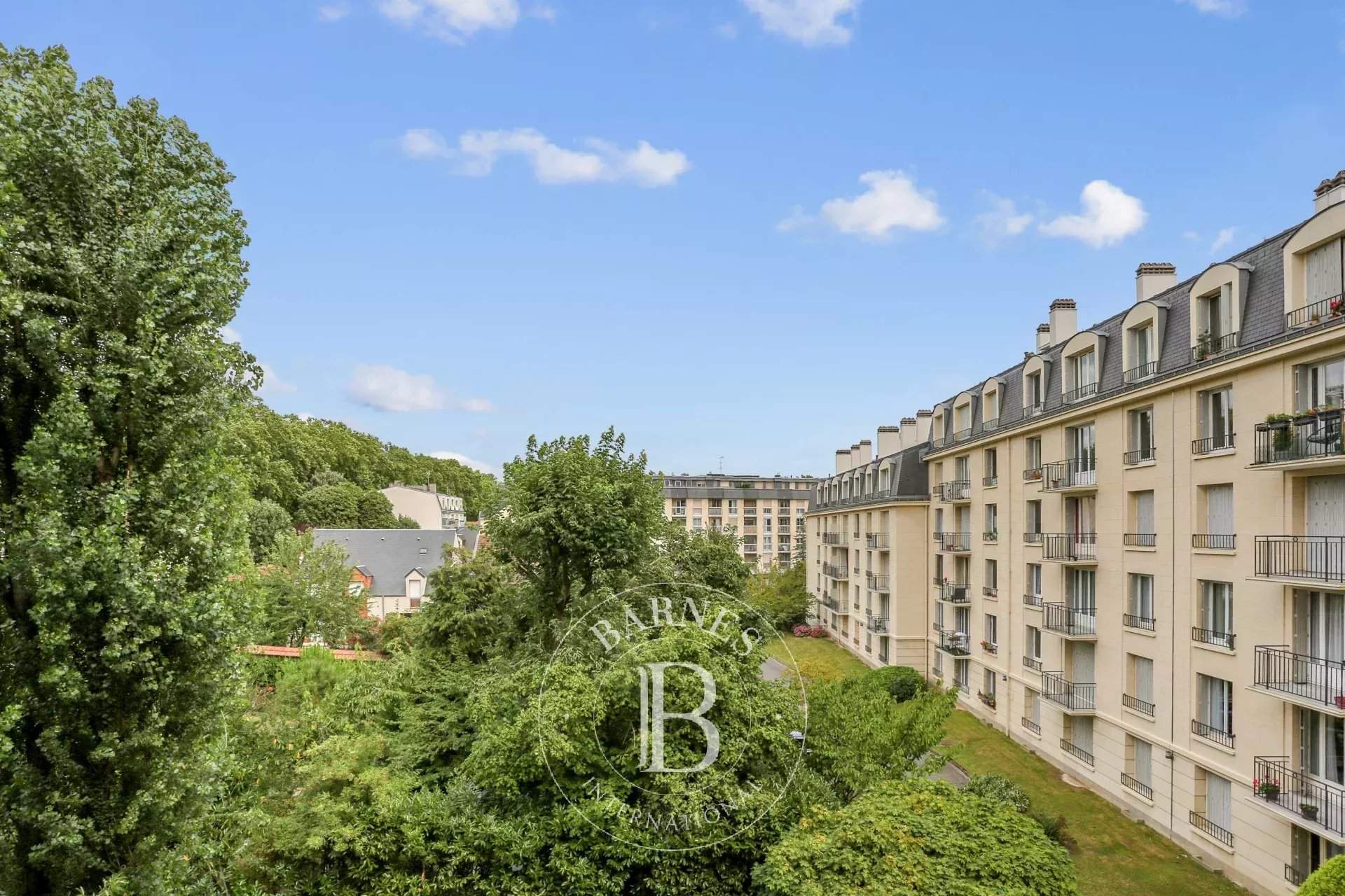 Versailles  - Apartment 2 Bedrooms - picture 9