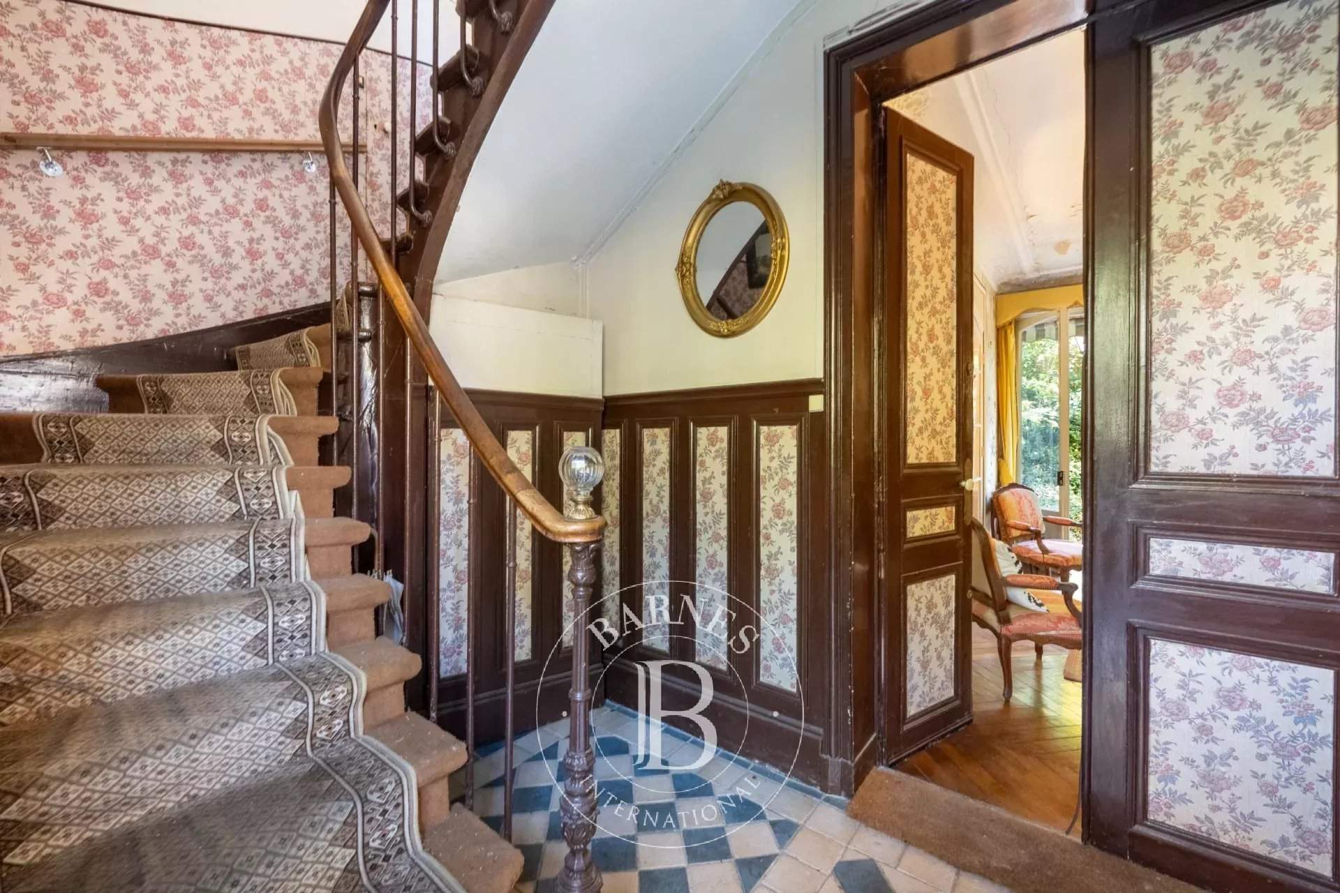 Versailles  - Maison 16 Pièces 4 Chambres - picture 17