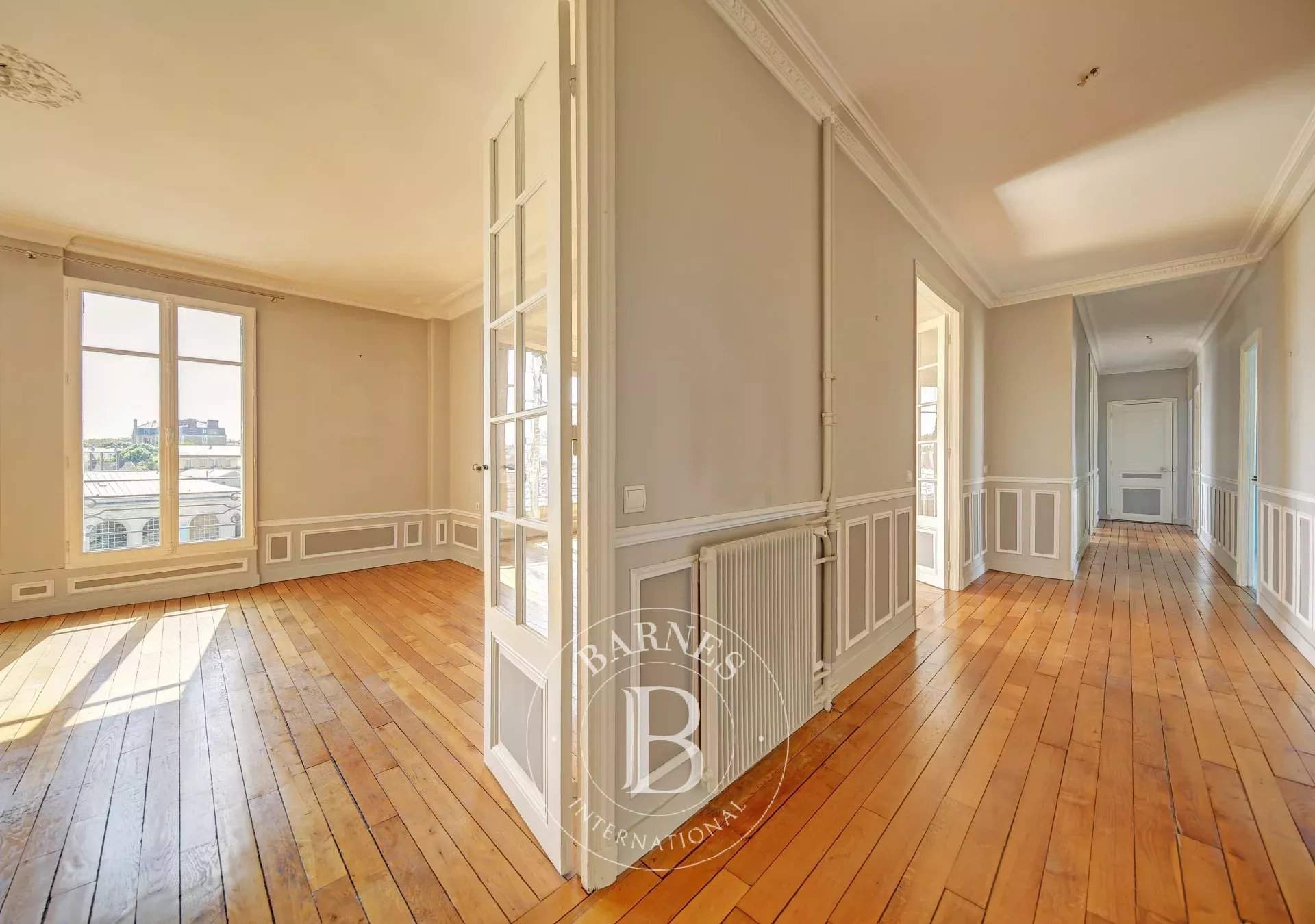 Versailles  - Apartment 4 Bedrooms - picture 8