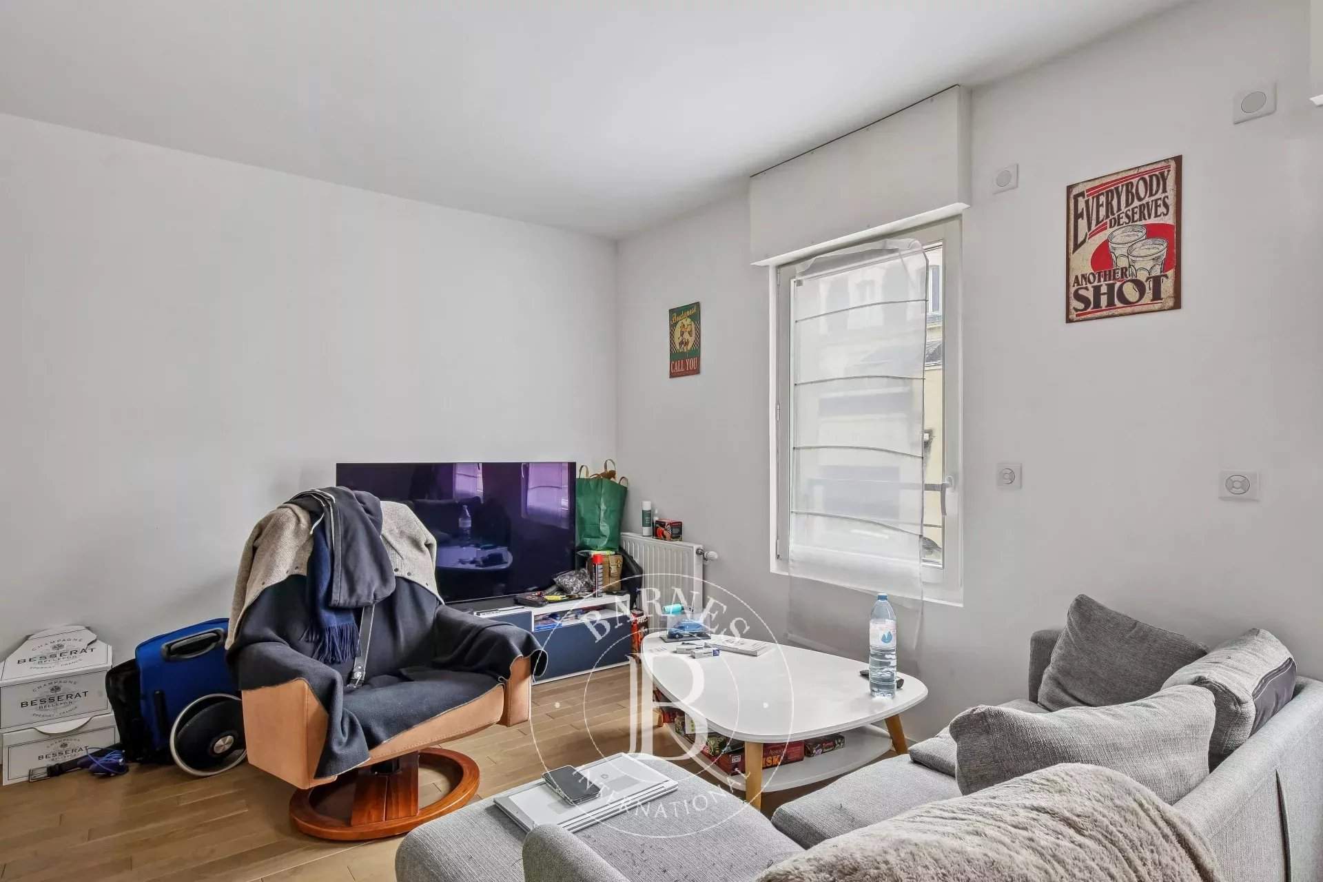 Versailles  - Piso 2 Cuartos, 1 Habitacion - picture 6