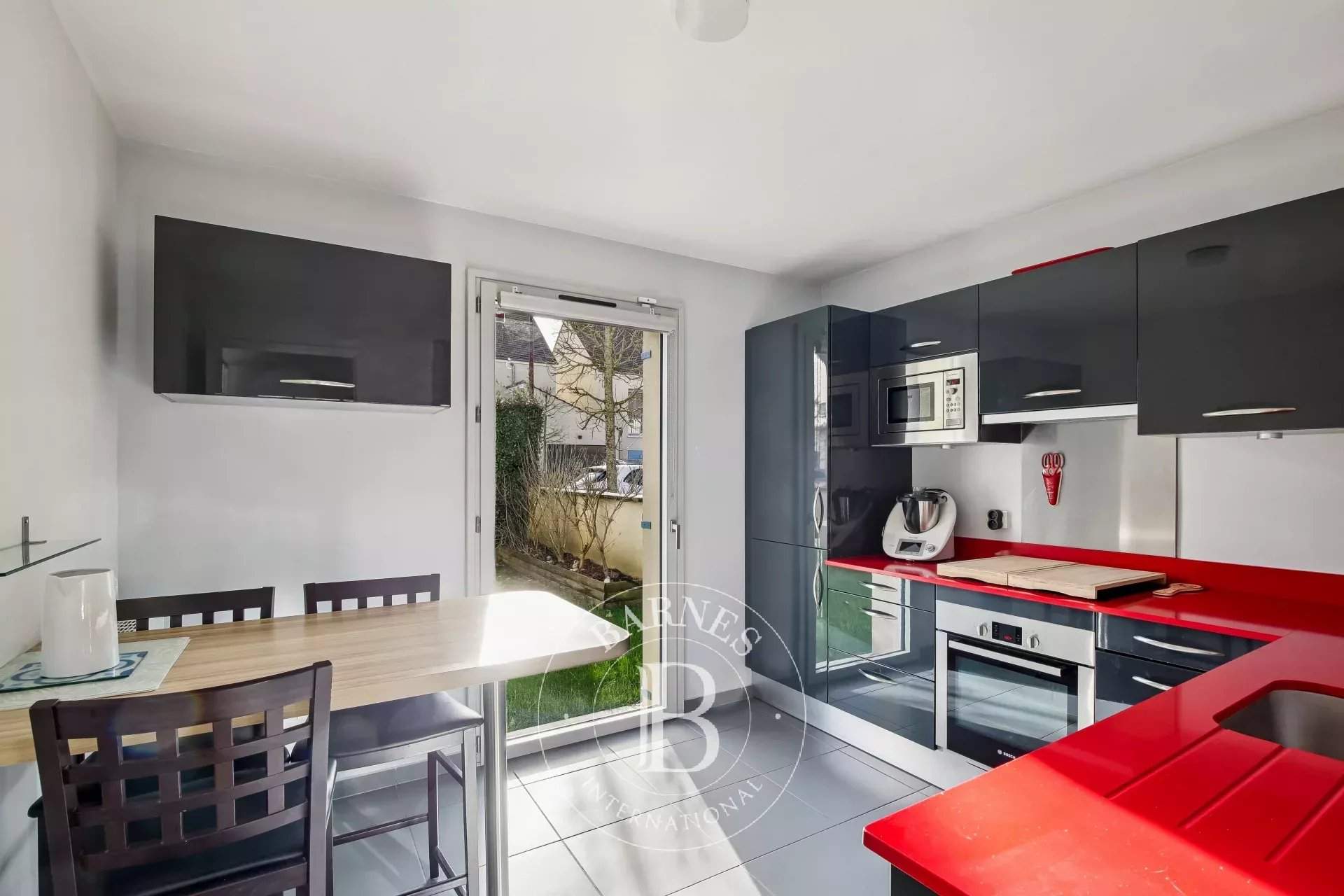 Buc  - Maison 5 Pi&egrave;ces 3 Chambres - picture 5