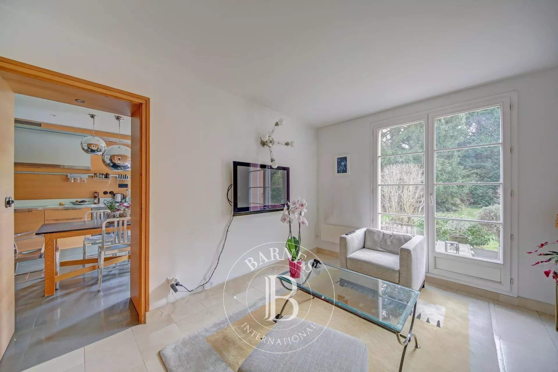 Jouy-en-Josas  - Maison 10 Pi&egrave;ces 4 Chambres - picture 9