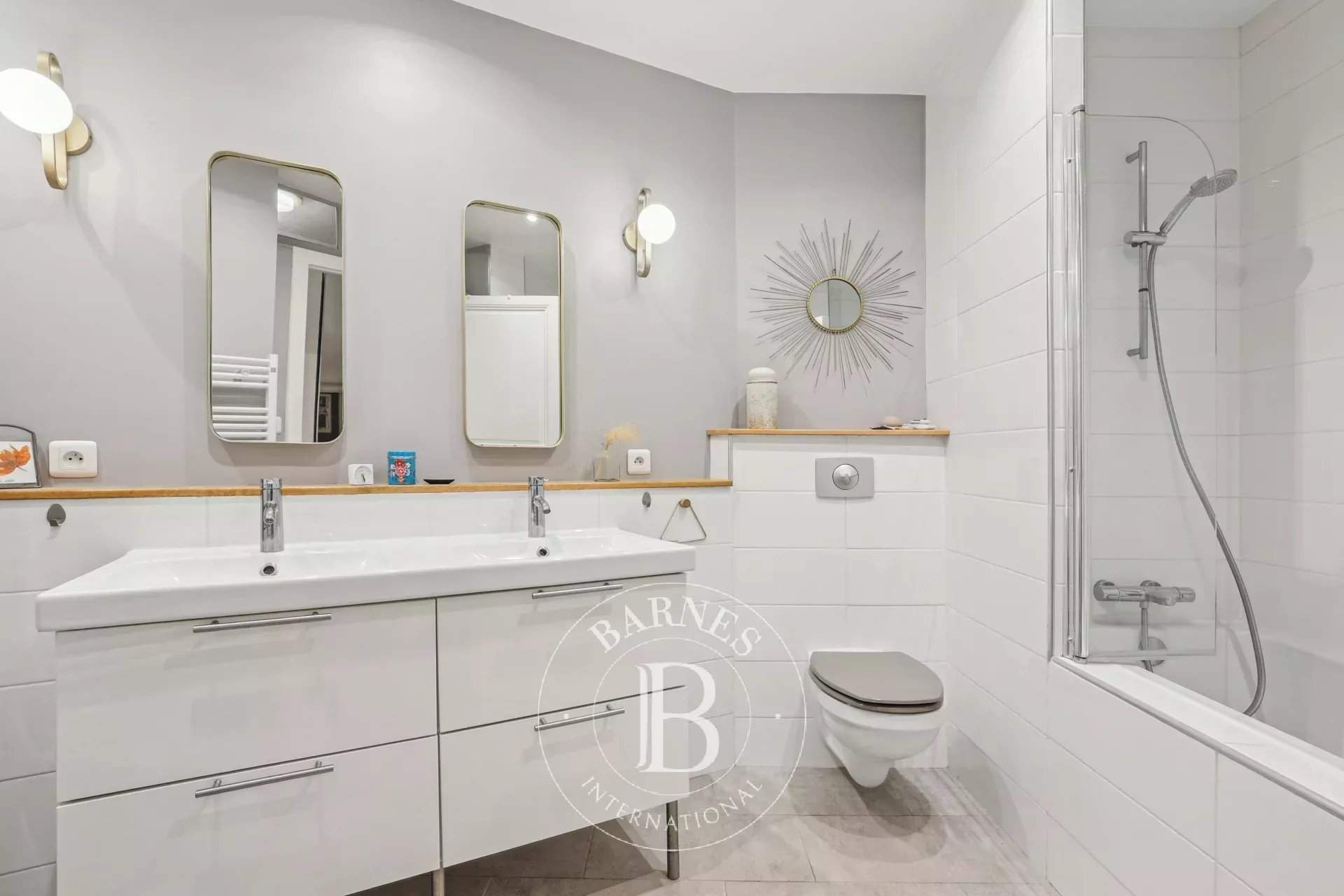 Versailles  - Apartment 3 Bedrooms - picture 13