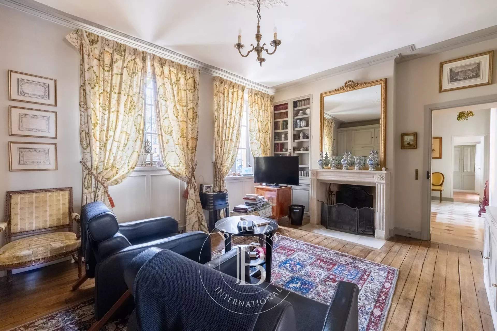 Versailles  - Maison 8 Pi&egrave;ces 4 Chambres - picture 11