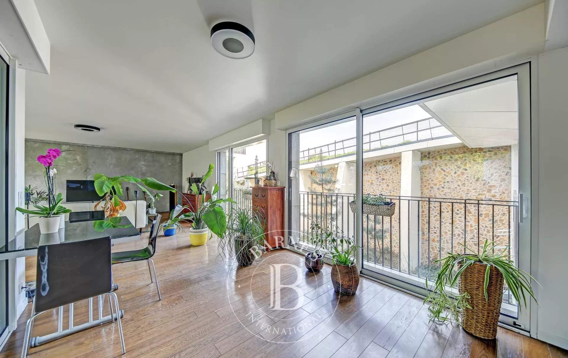 Versailles  - Apartment 3 Bedrooms - picture 8