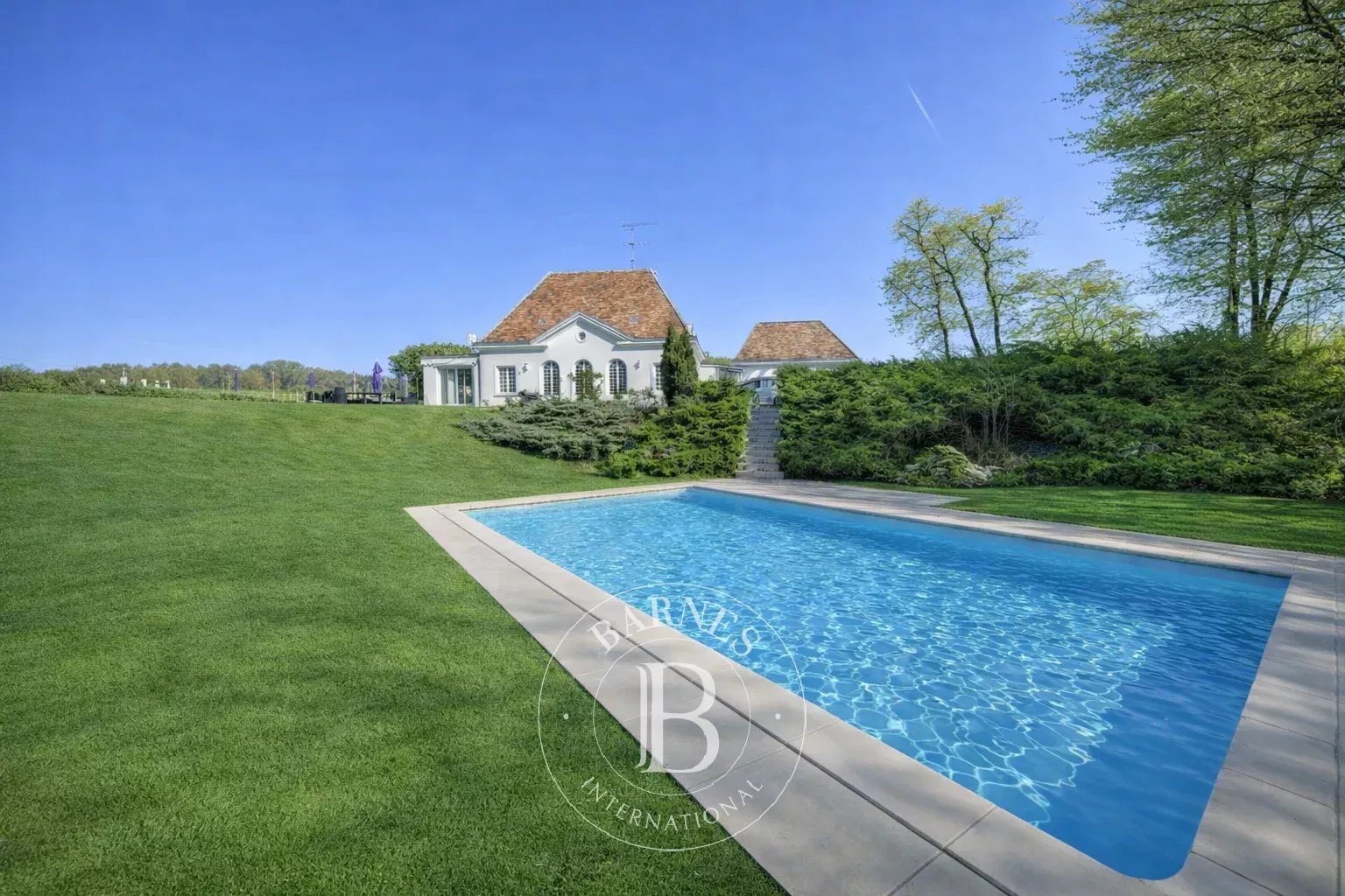 Feucherolles  - Maison 11 Pi&egrave;ces 3 Chambres - picture 2