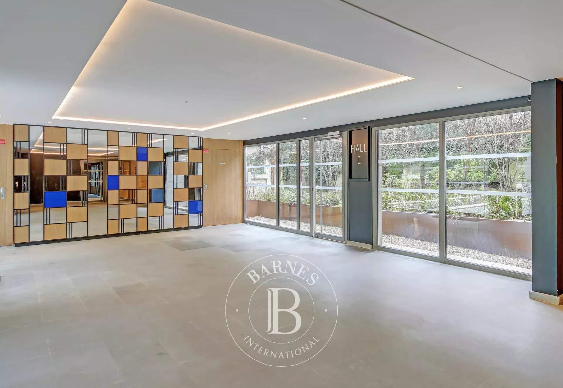 Versailles  - Apartment 3 Bedrooms - picture 16