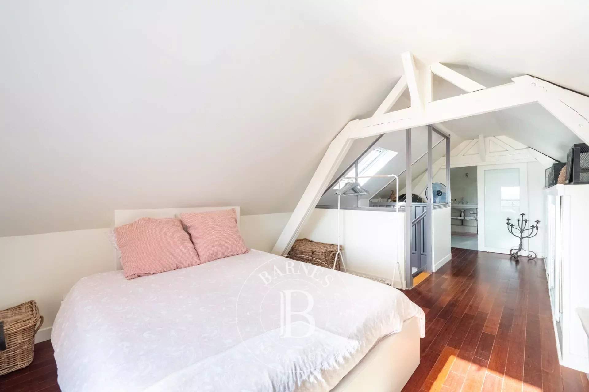 Le Chesnay-Rocquencourt  - Maison 8 Pièces 5 Chambres - picture 11