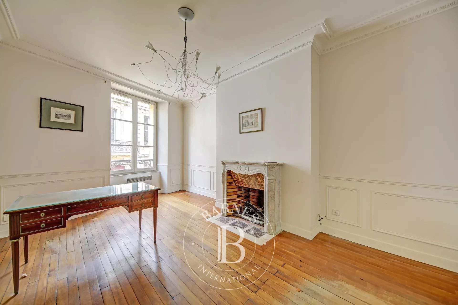 Versailles  - House 8 Bedrooms - picture 14