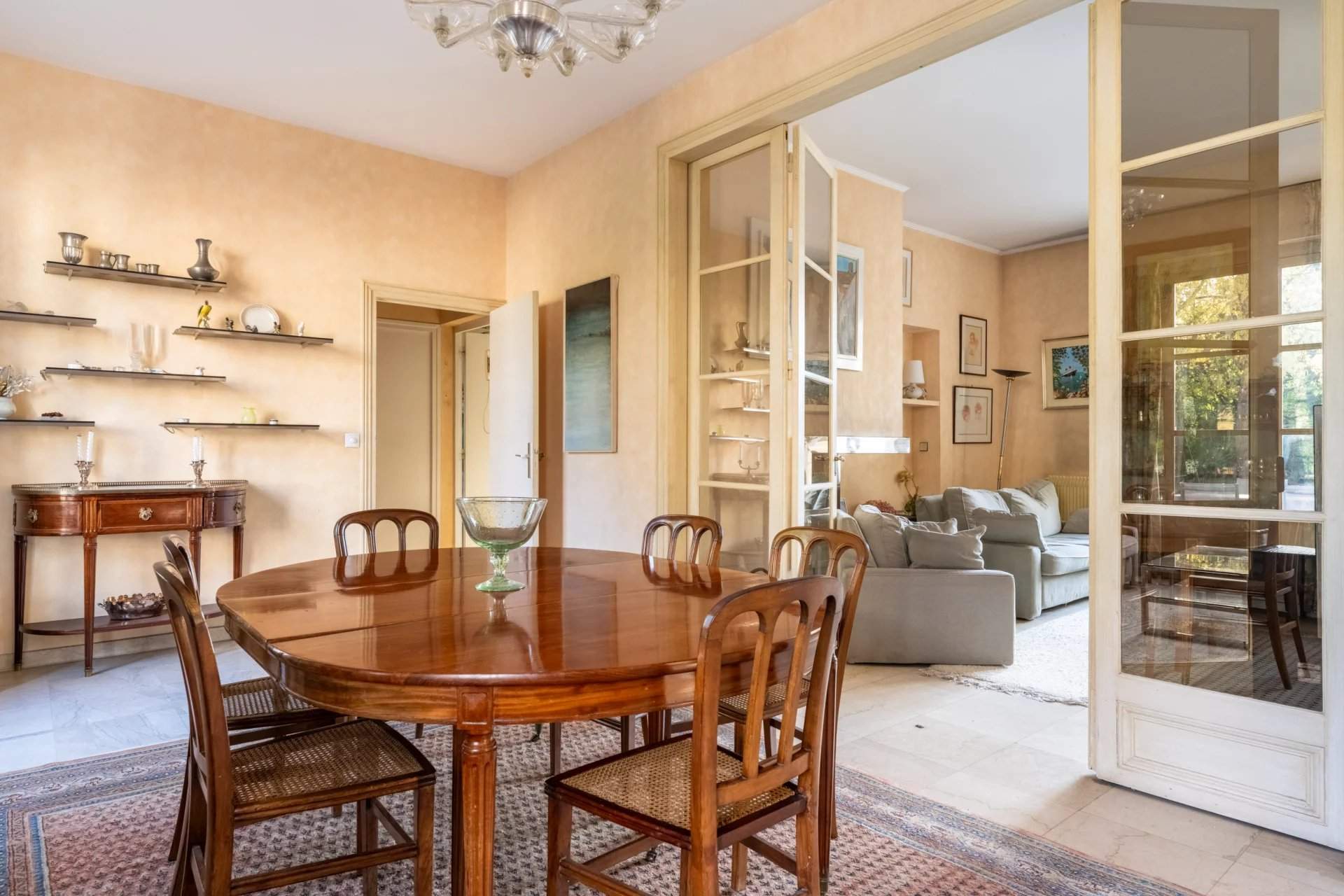 Versailles  - House 10 Bedrooms - picture 15
