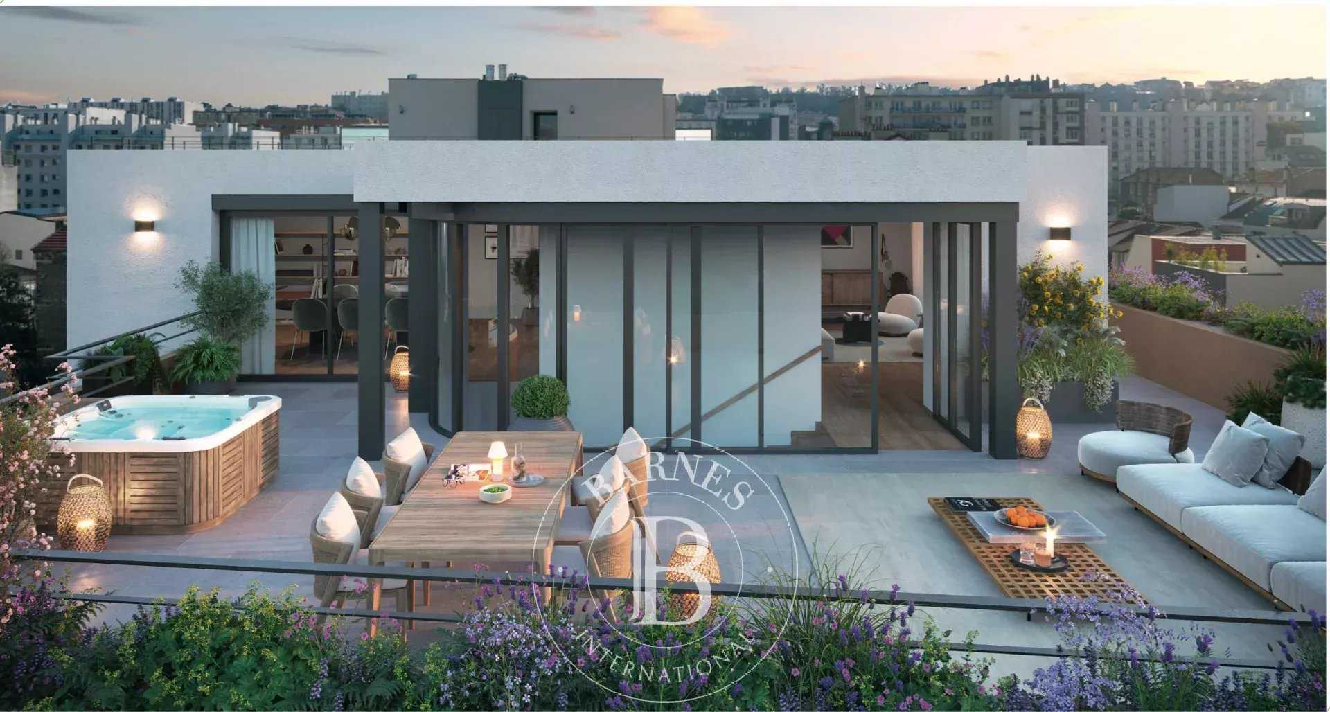 Issy-les-Moulineaux  - Duplex 6 Pi&egrave;ces 5 Chambres