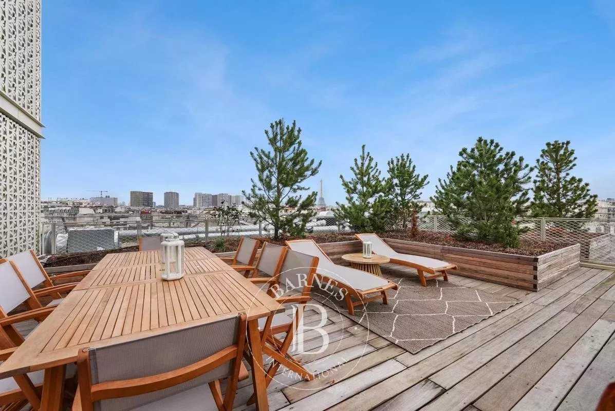 Paris  - Appartement 5 Pi&egrave;ces 4 Chambres