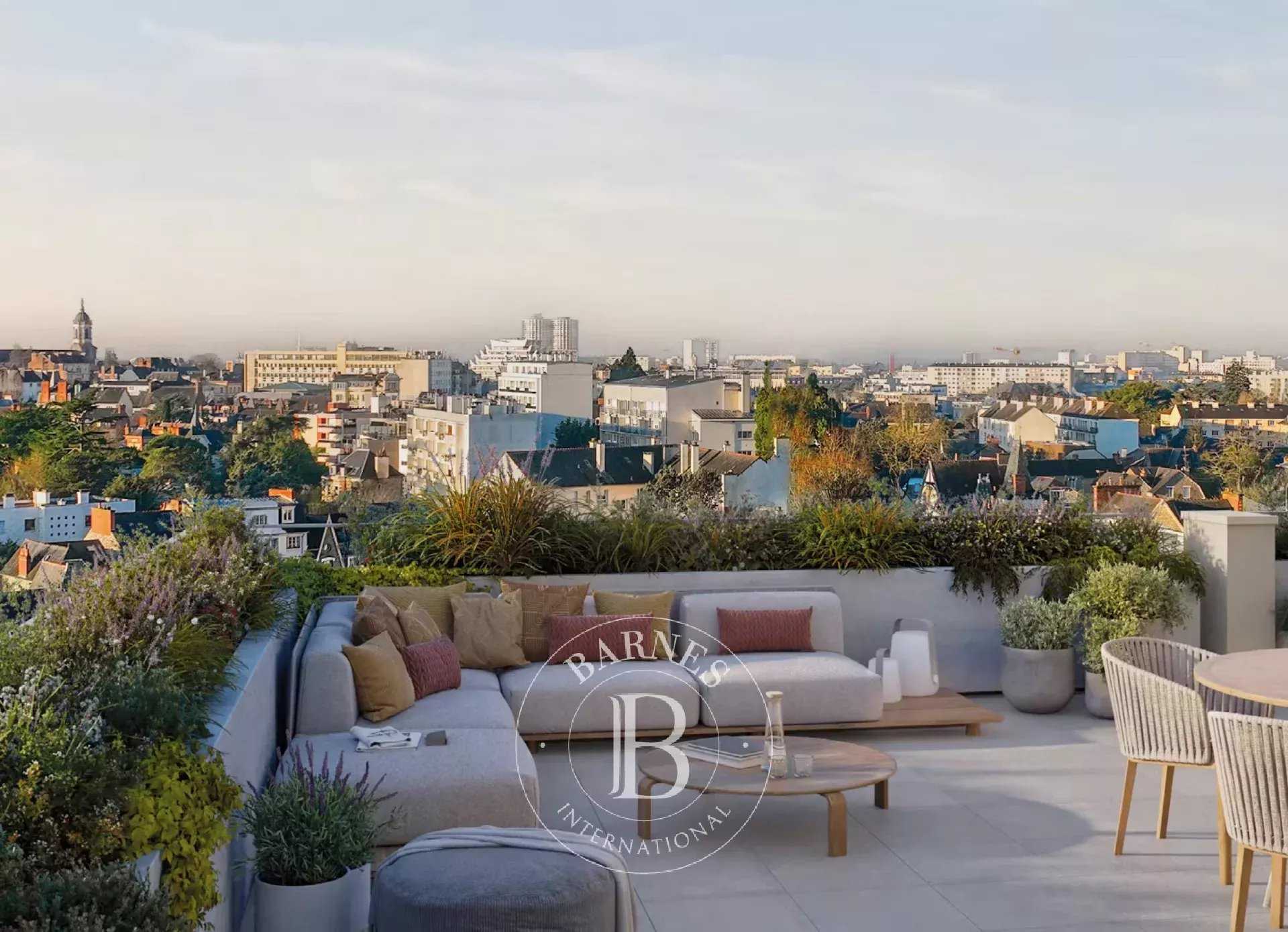 Paris  - Appartement 6 Pièces 4 Chambres