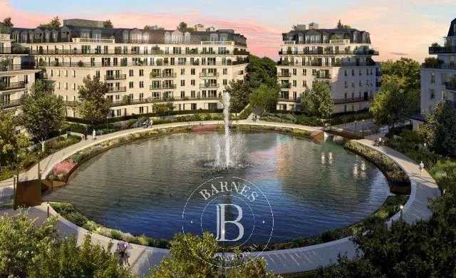 Le Plessis-Robinson  - Appartement 5 Pi&egrave;ces 4 Chambres