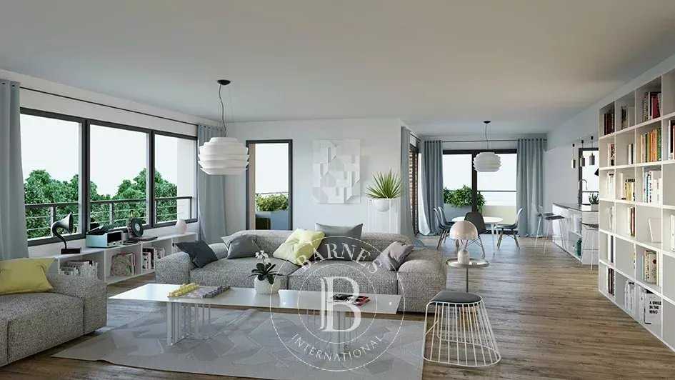 Paris  - Apartment 3 Bedrooms