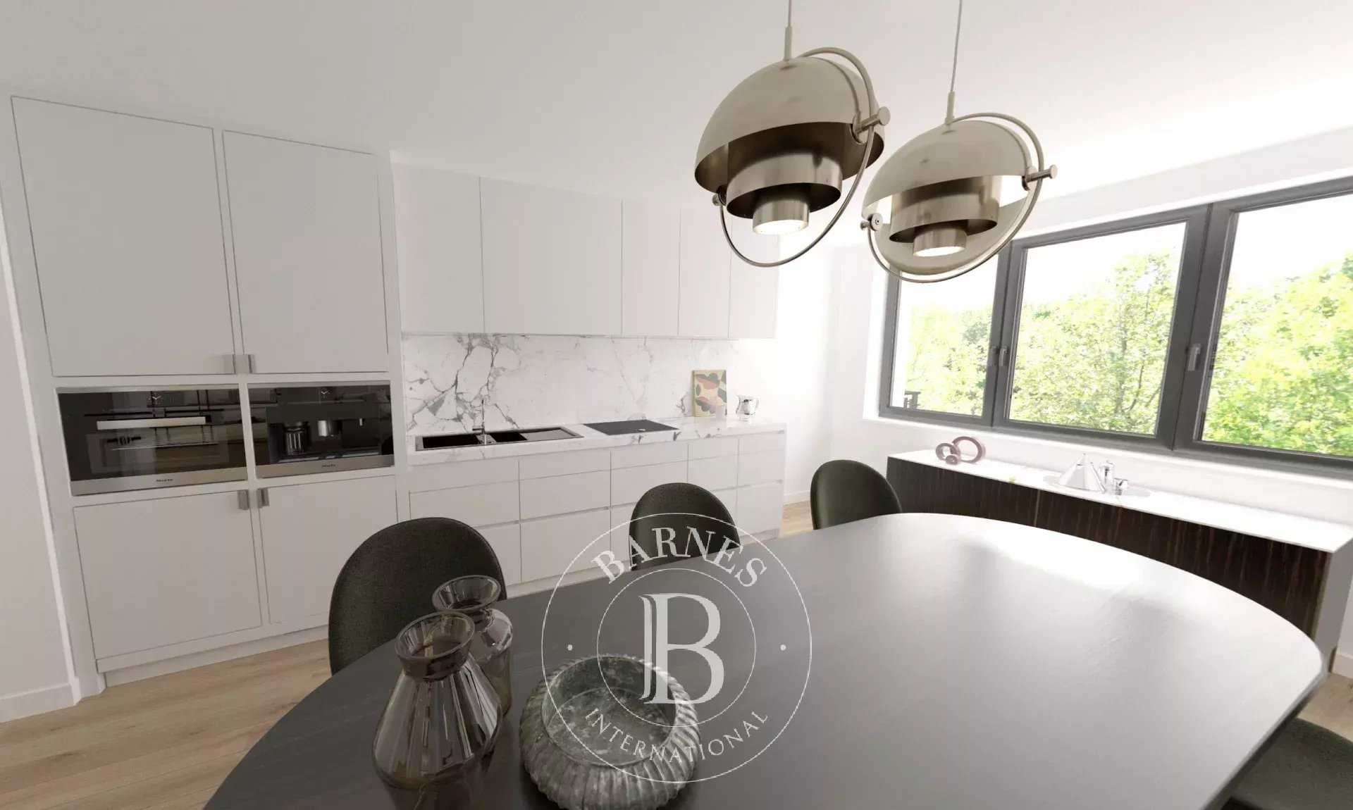 Neuilly-sur-Seine  - Apartment 4 Bedrooms