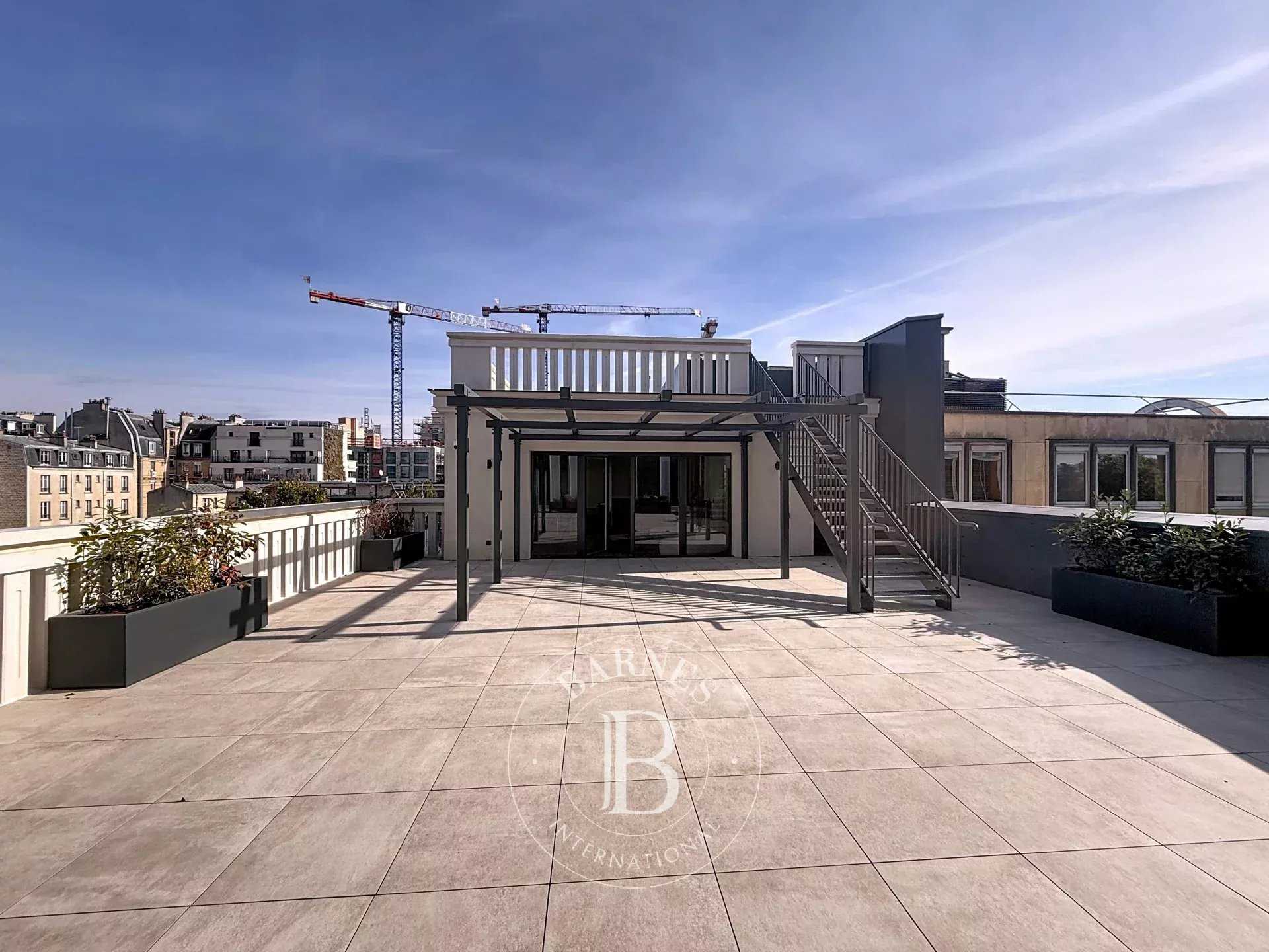 Levallois-Perret  - Appartement 5 Pi&egrave;ces 4 Chambres