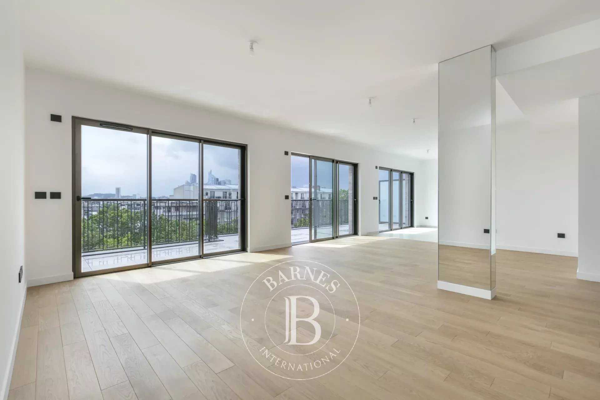 Neuilly-sur-Seine  - Penthouse 6 Pi&egrave;ces 5 Chambres