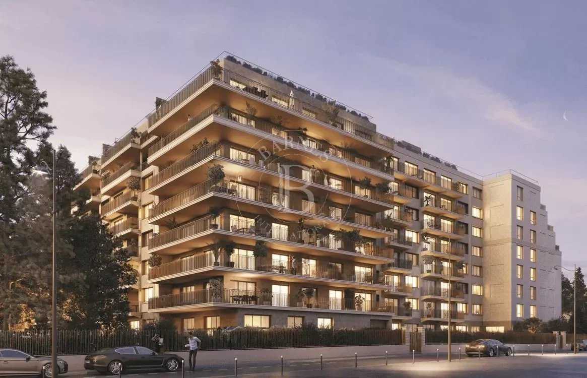 Appartement Neuilly-sur-Seine  -  ref 82970528 (picture 1)
