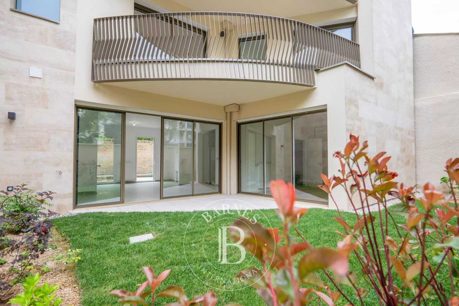 Appartement Saint-Germain-en-Laye  -  ref 82494018 (picture 1)
