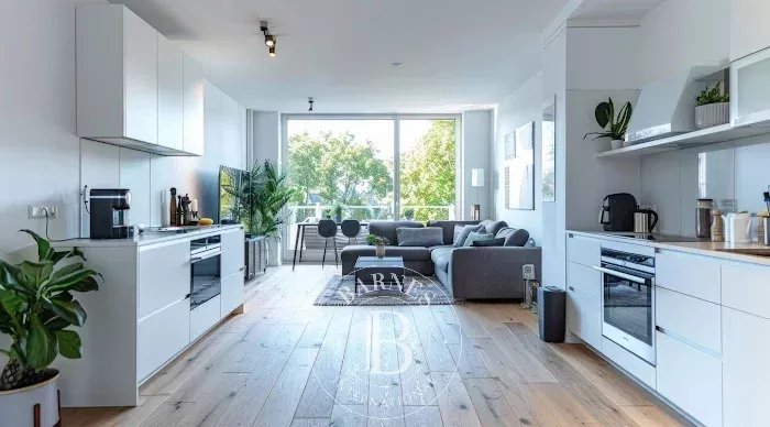 Apartment Paris 75017  -  ref 86349187 (picture 1)