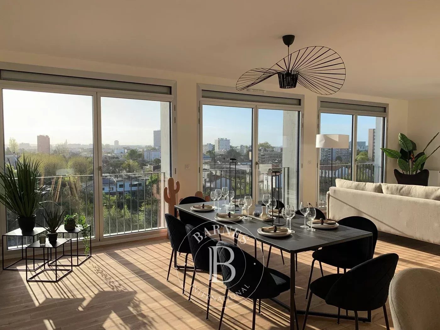 Bordeaux  - Appartement 4 Pi&egrave;ces 2 Chambres - picture 3