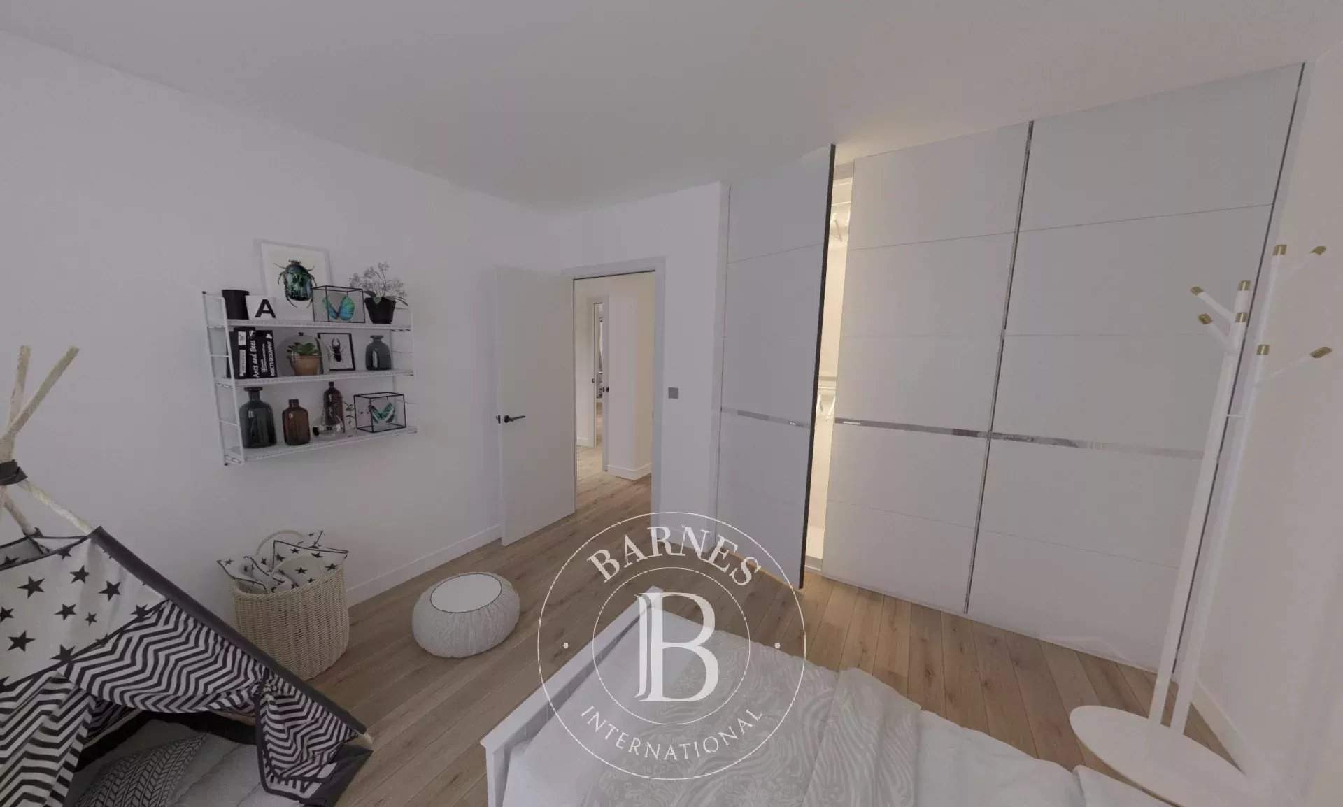 Neuilly-sur-Seine  - Apartment 4 Bedrooms - picture 12