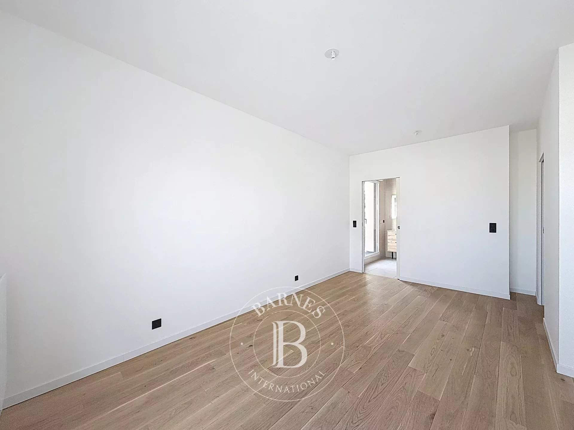 Levallois-Perret  - Appartement 5 Pi&egrave;ces 4 Chambres - picture 20