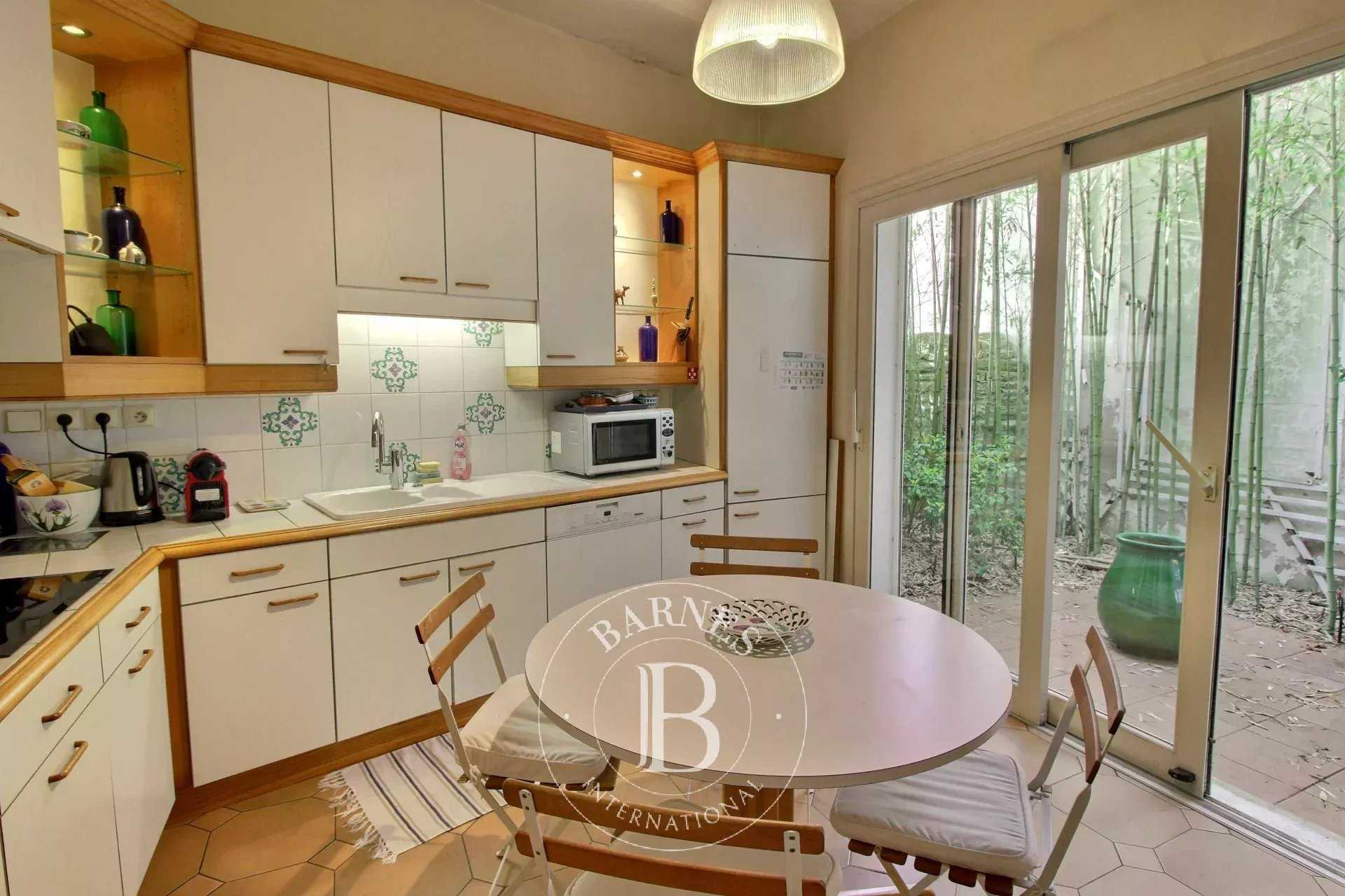 La Flotte  - Maison 6 Pi&egrave;ces 4 Chambres