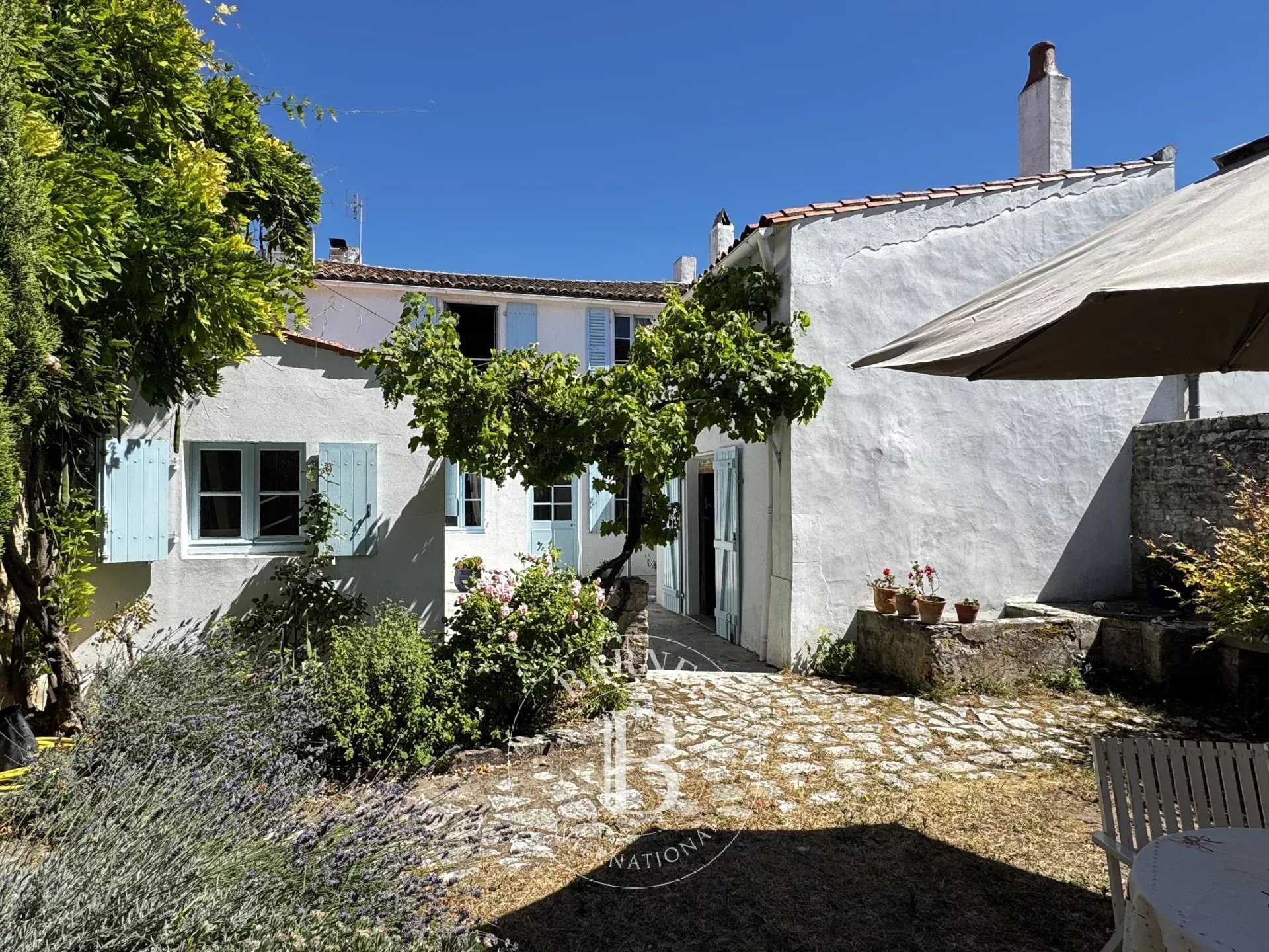 Ars-en-Ré  - Maison 9 Pi&egrave;ces 5 Chambres